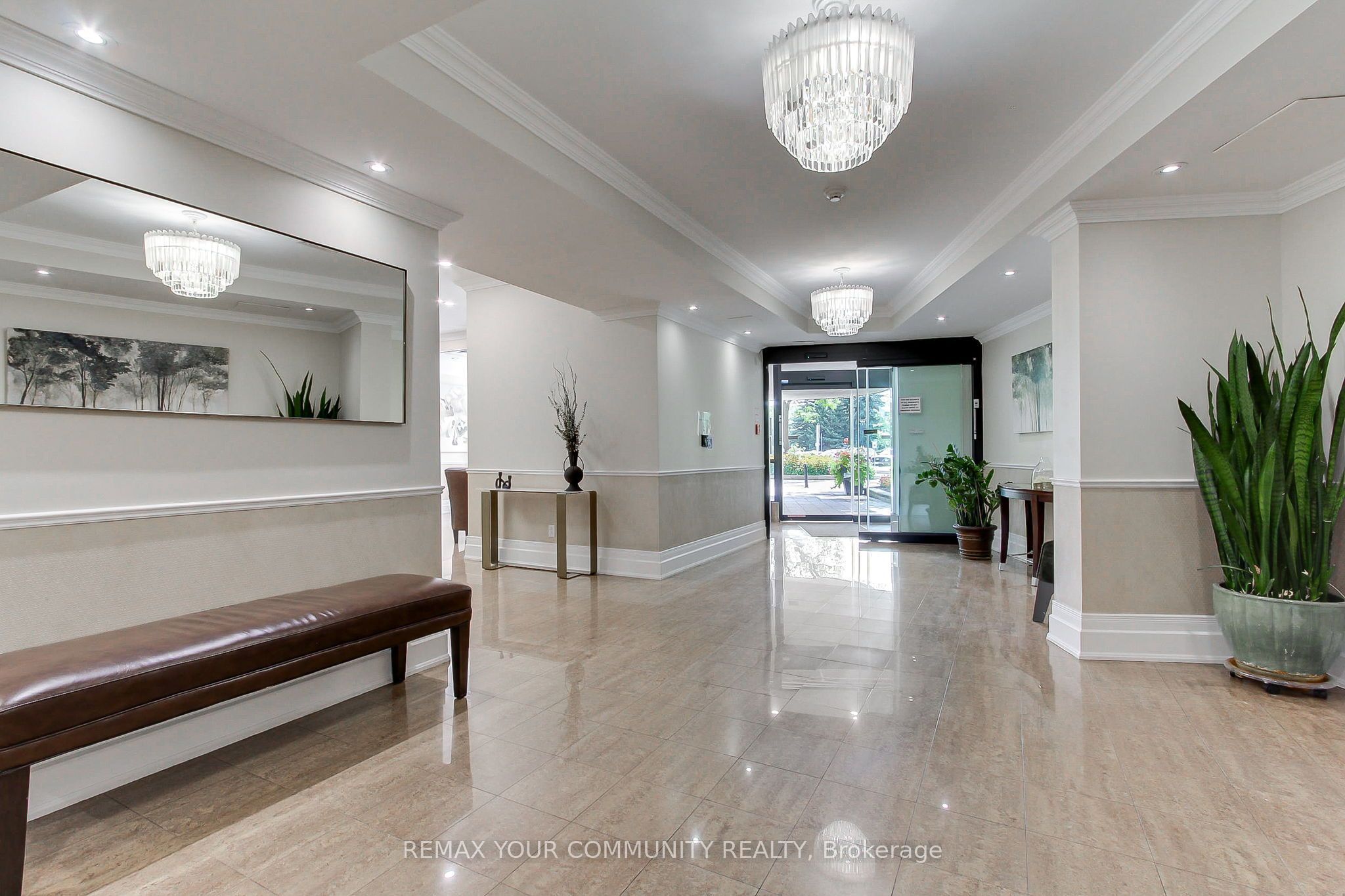 40 Harding Boulevard 1114, Richmond Hill, ON L4C 9S5 photo 4