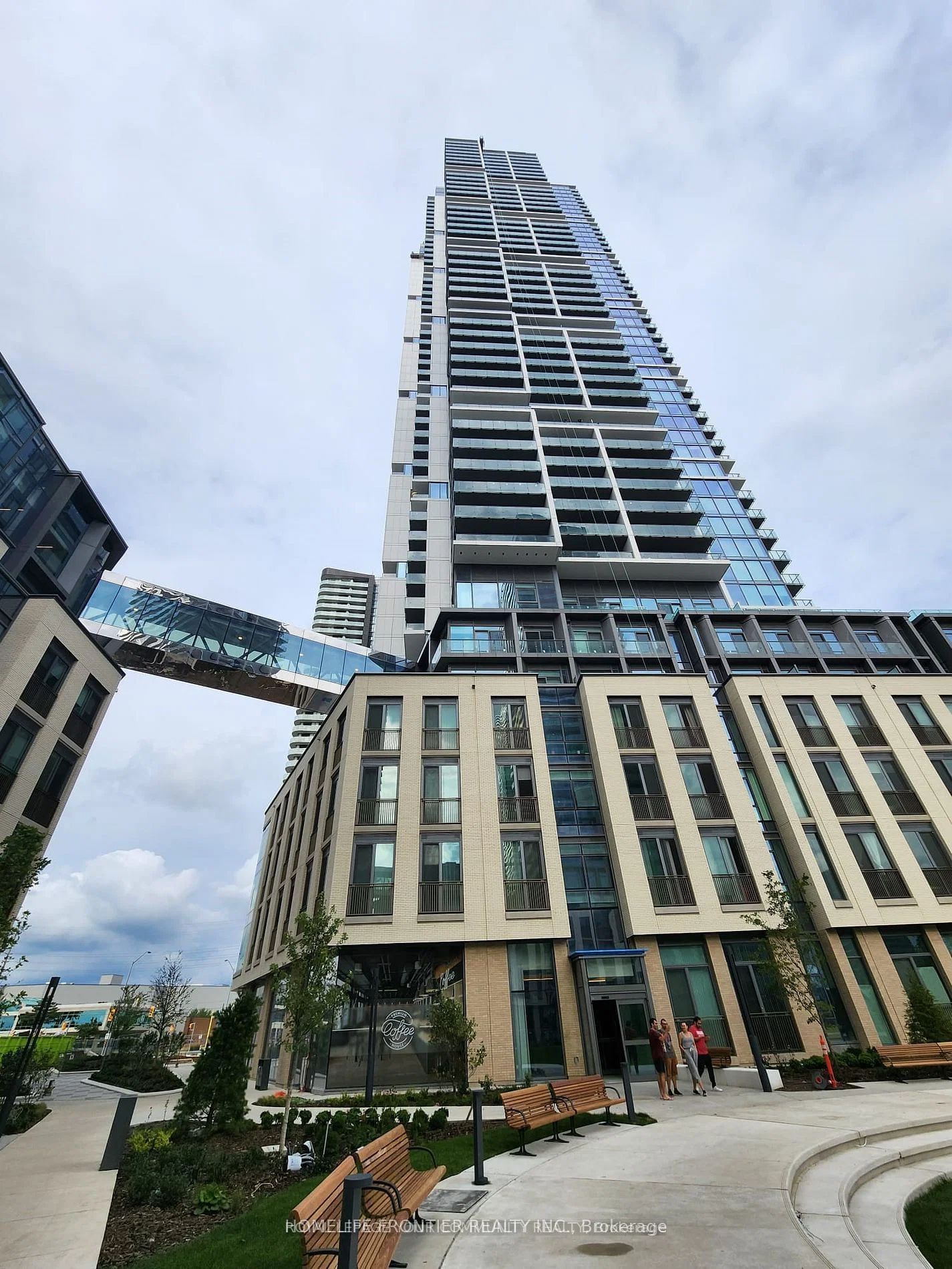 7890 Jane Street 4308, Vaughan, ON L4K 0K9 photo 2
