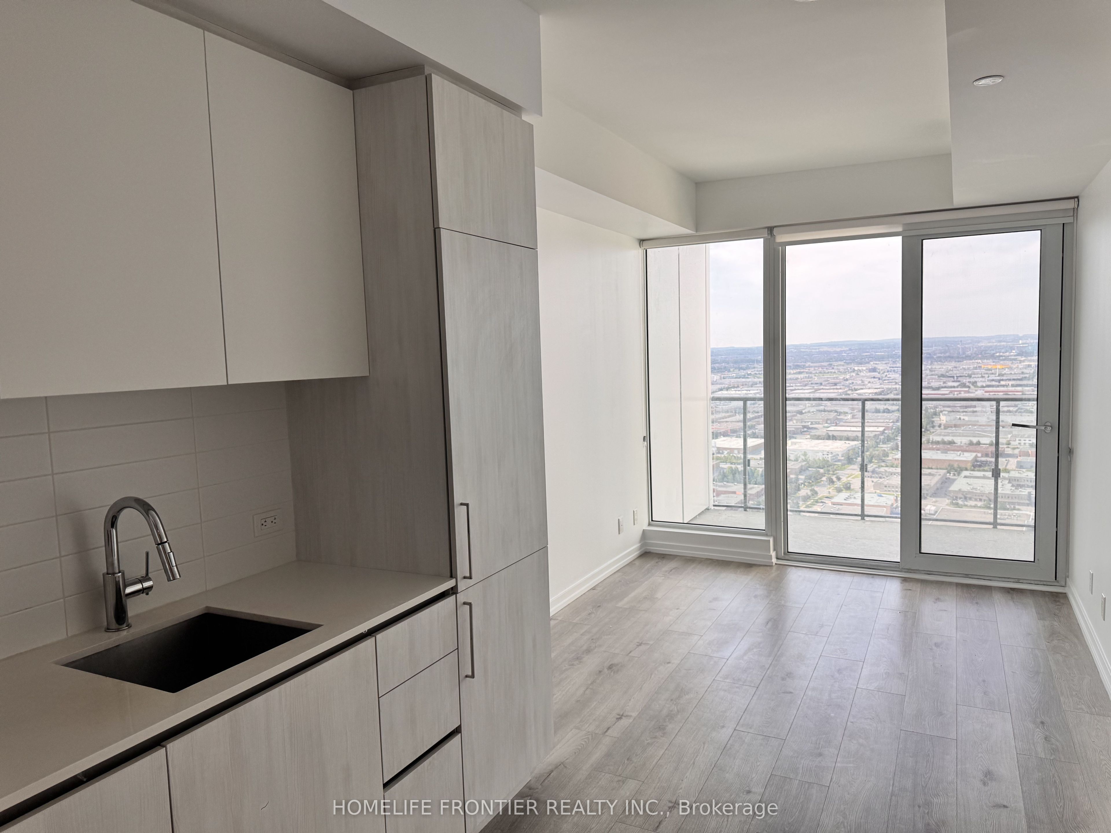 7890 Jane Street 4308, Vaughan, ON L4K 0K9 photo 4