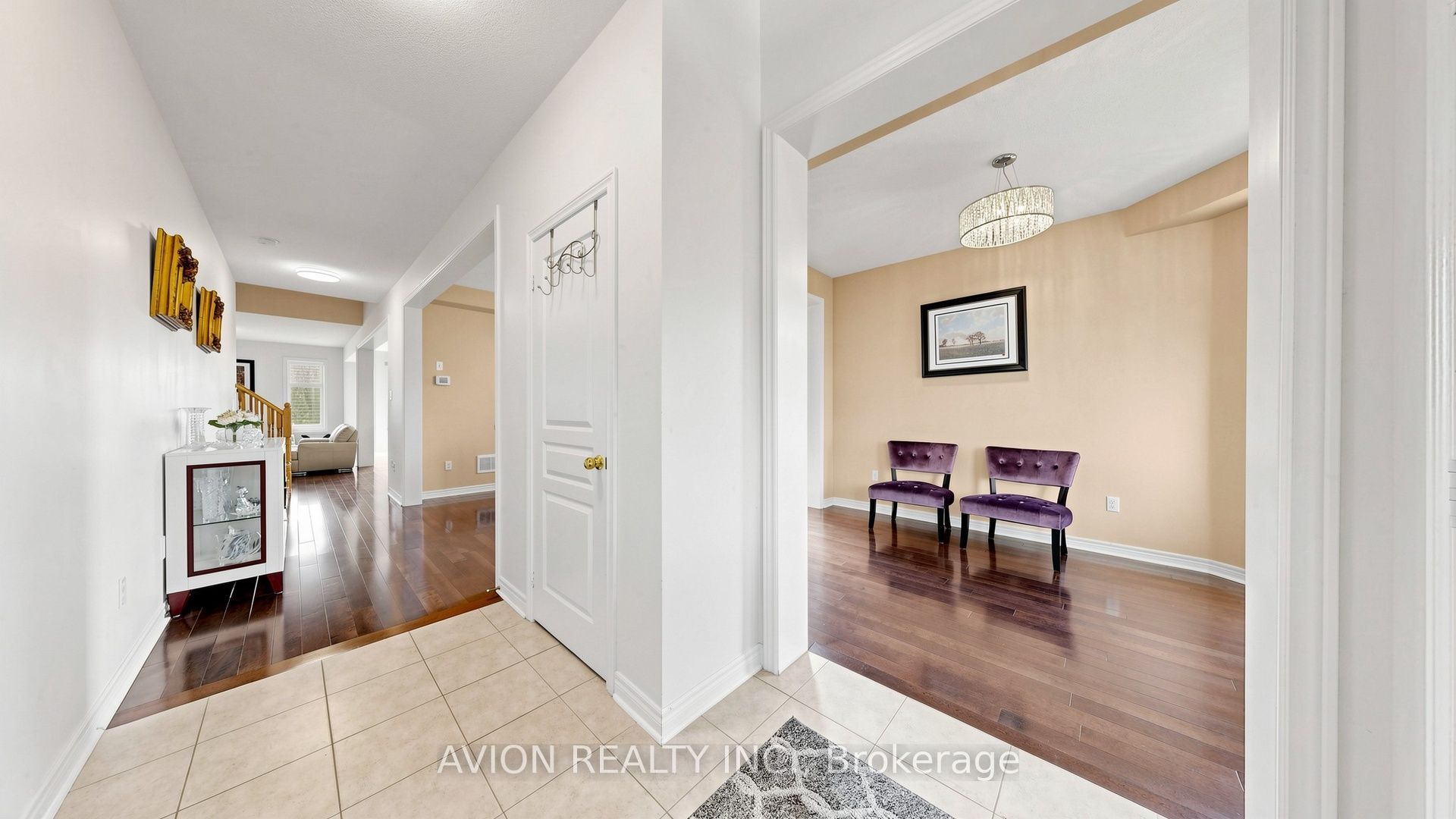 107 Alexander Lawrie Avenue, Markham, ON L6E 0J7 photo 4