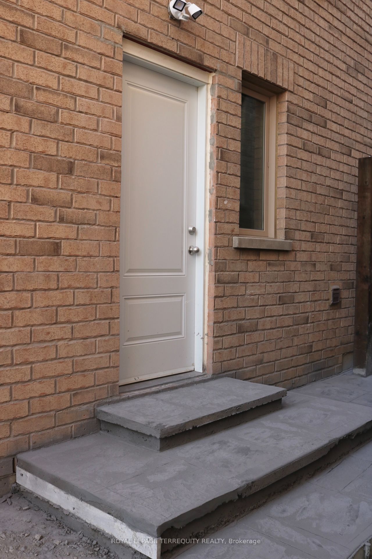 131 Trammel Drive Bsmt room 3, Vaughan, ON L4H 0W2 photo 3