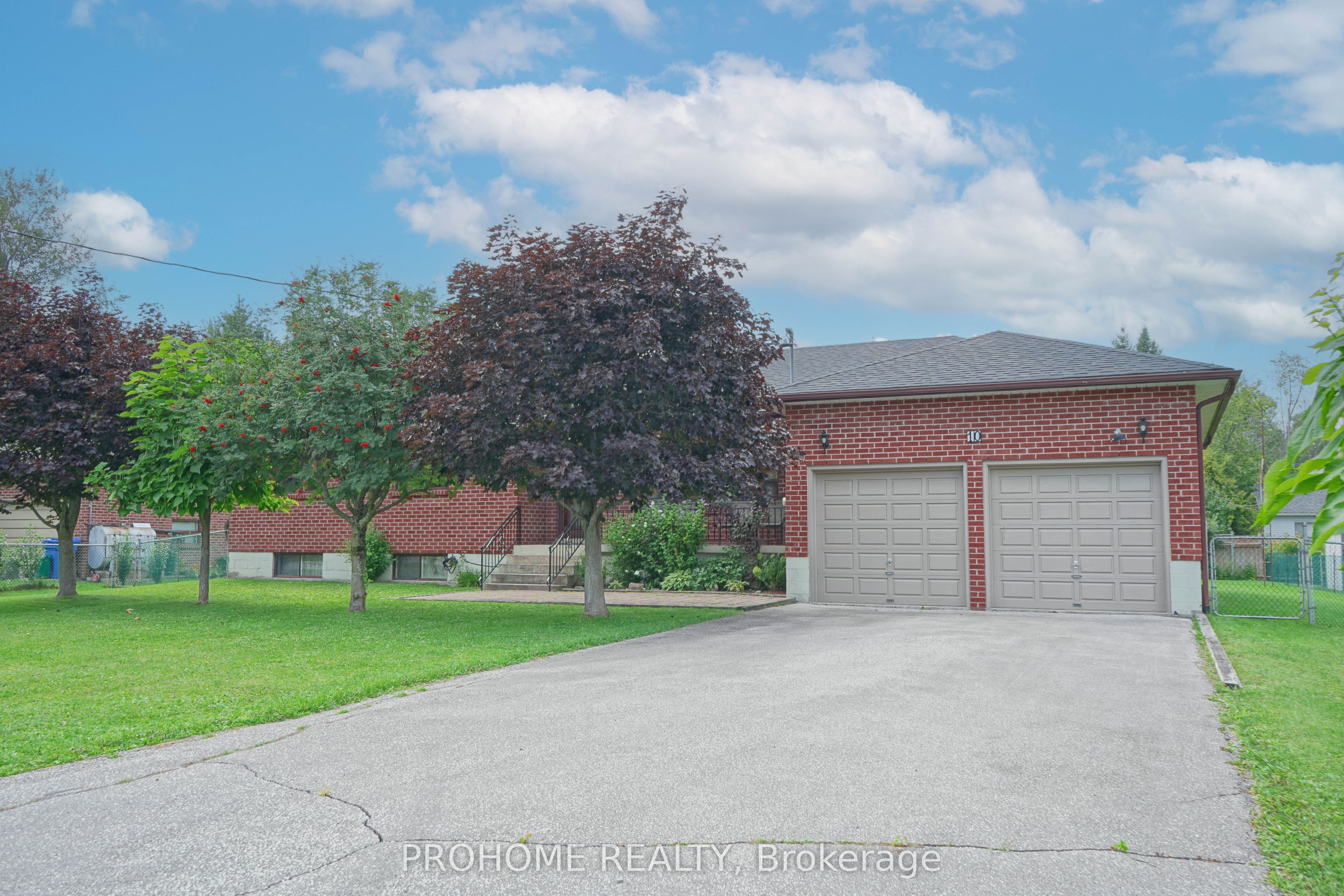 10 Joel Avenue, Georgina, ON L0E 1S0 photo 4