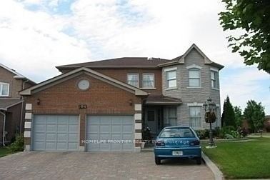 144 Shaftsbury Avenue Lower Apartment, Richmond Hill, ON L4C 0G2