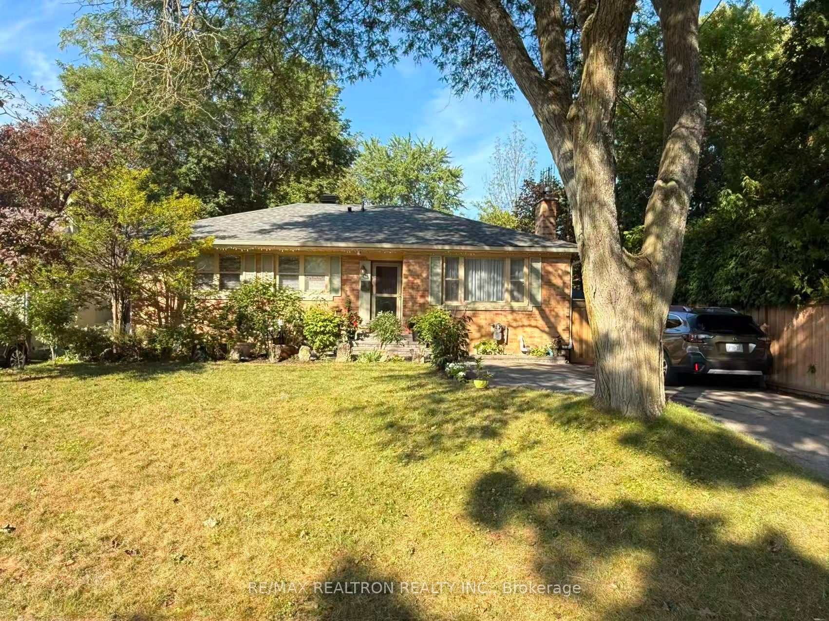68 Bridgeport Street BSMT, Richmond Hill, ON L4C 3W1 photo 2