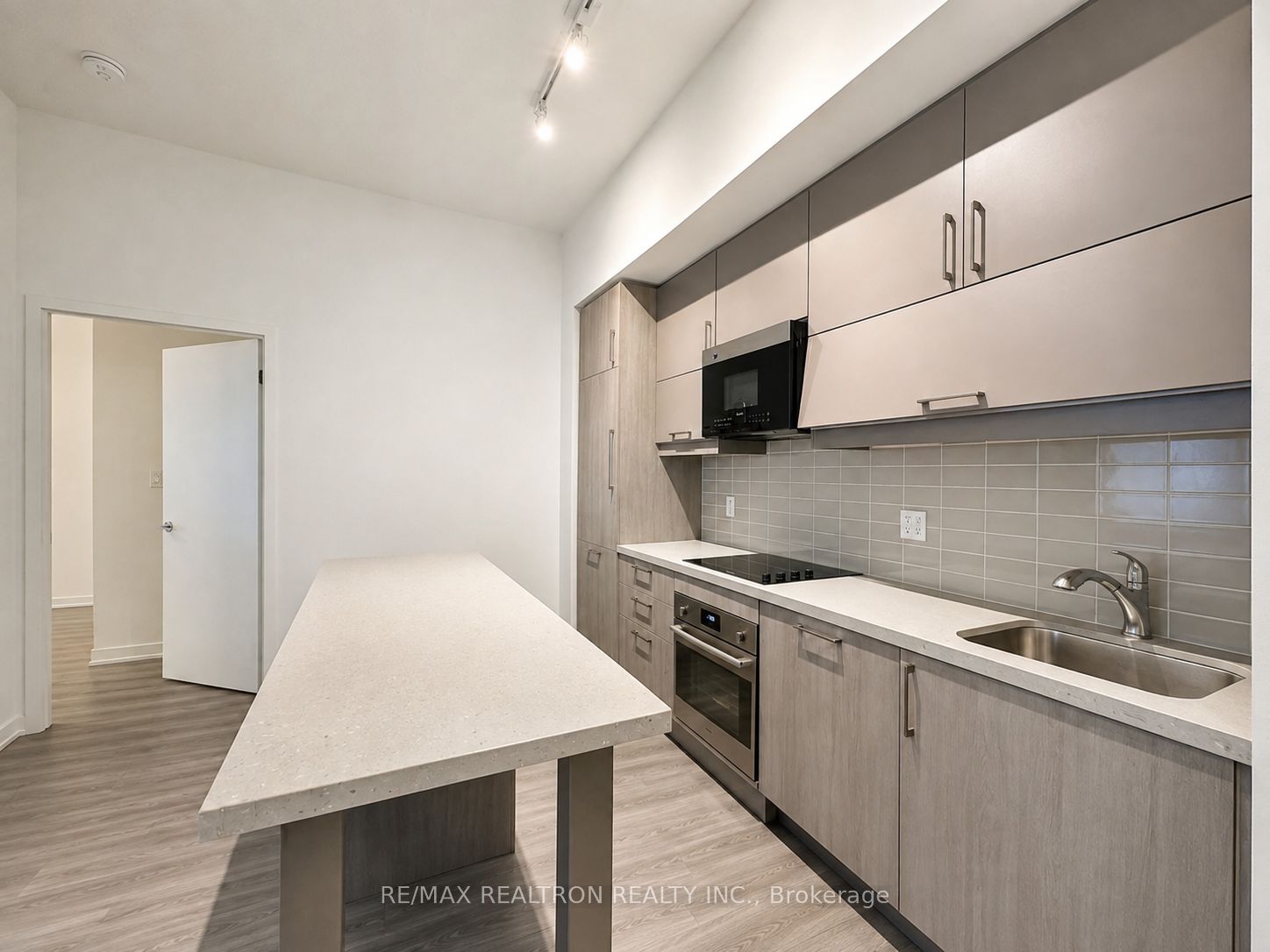 8119 Birchmount Road 1036, Markham, ON L6G 0H5 photo 2