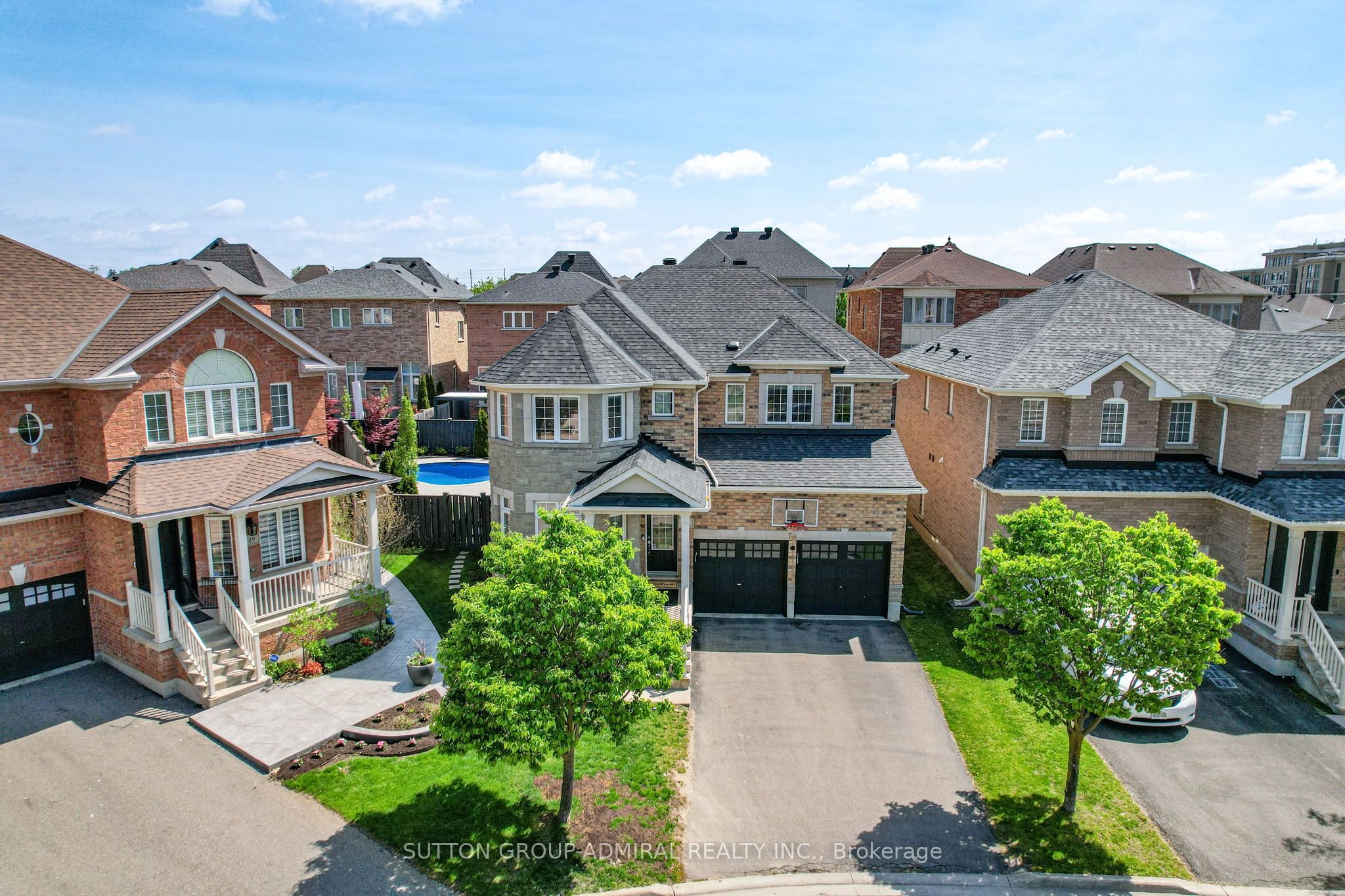 45 Gamla Road, Vaughan, ON L6A 0W5