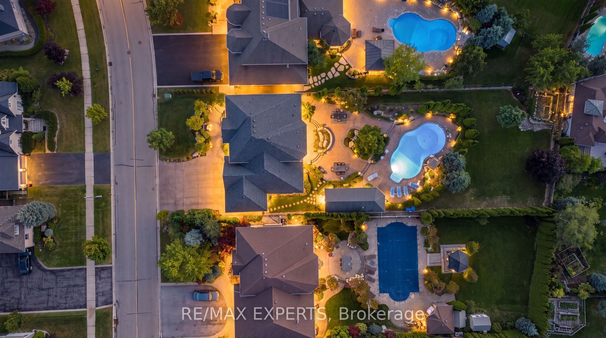 91 Hunterwood Chase, Vaughan, ON L6A 3S1 photo 3
