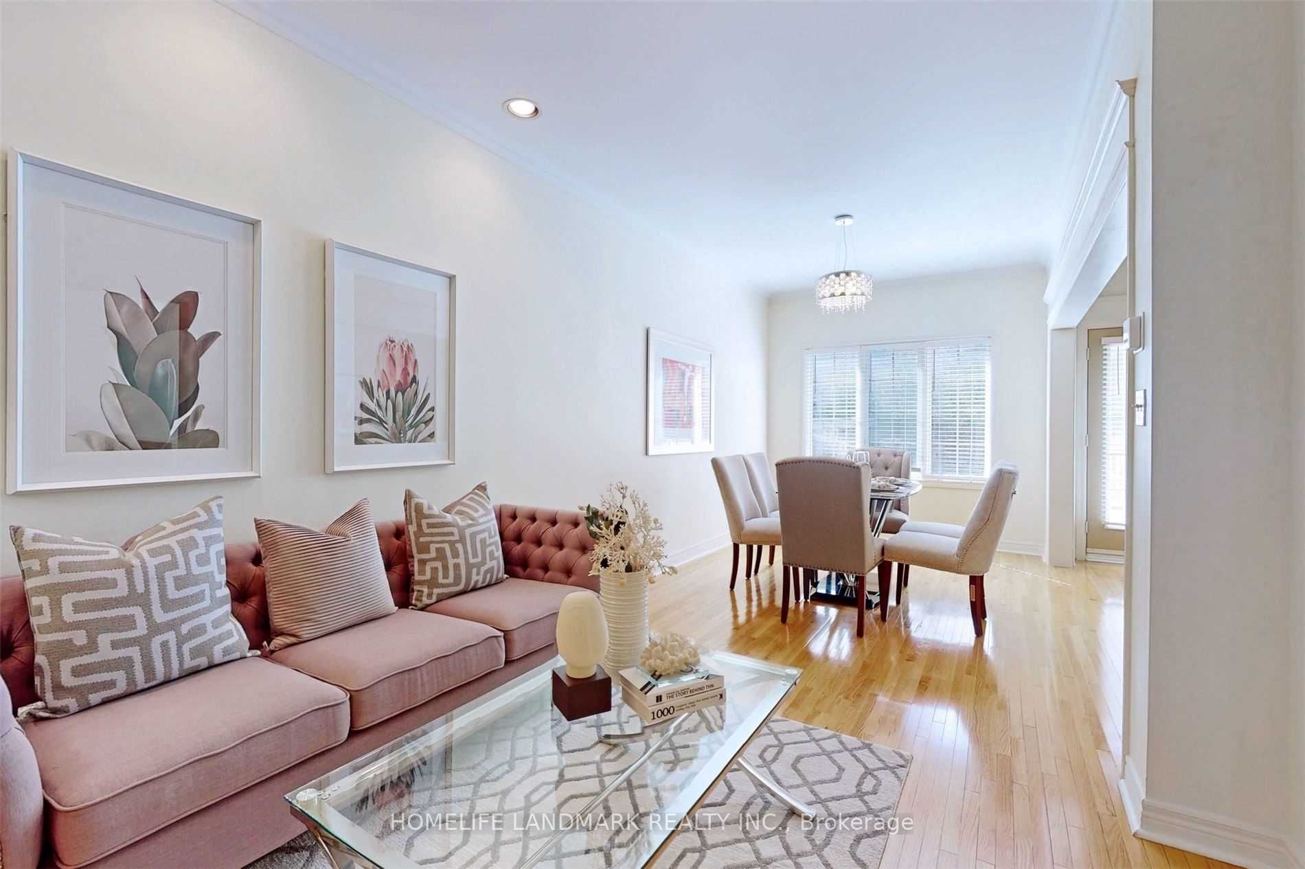 22 Kingsbridge Circle, Vaughan, ON L4J 8N7 photo 3