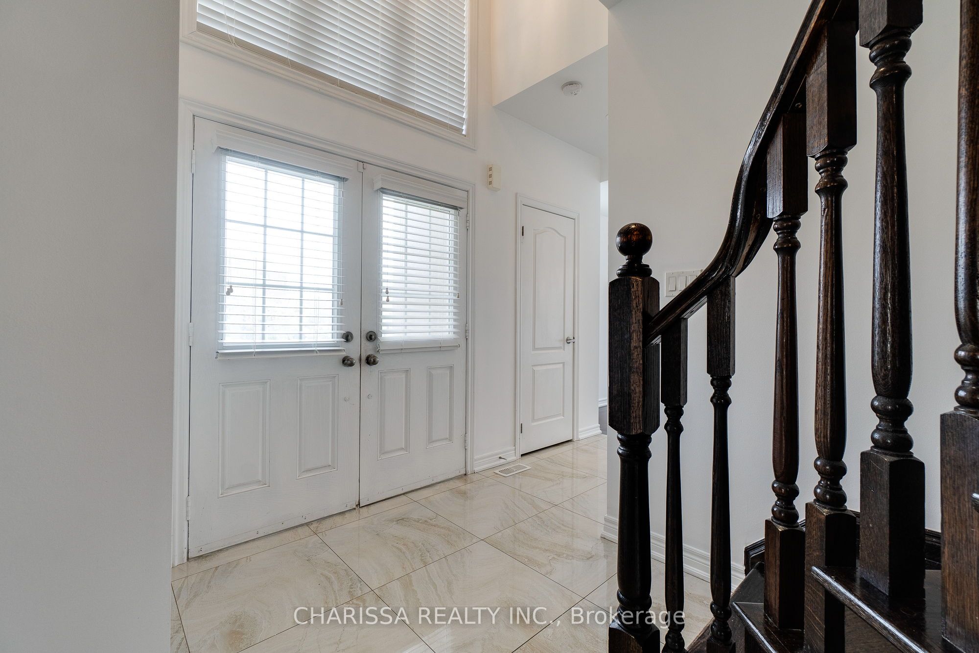 2 HAWSTONE Road, Vaughan, ON L4H 4G5 photo 3