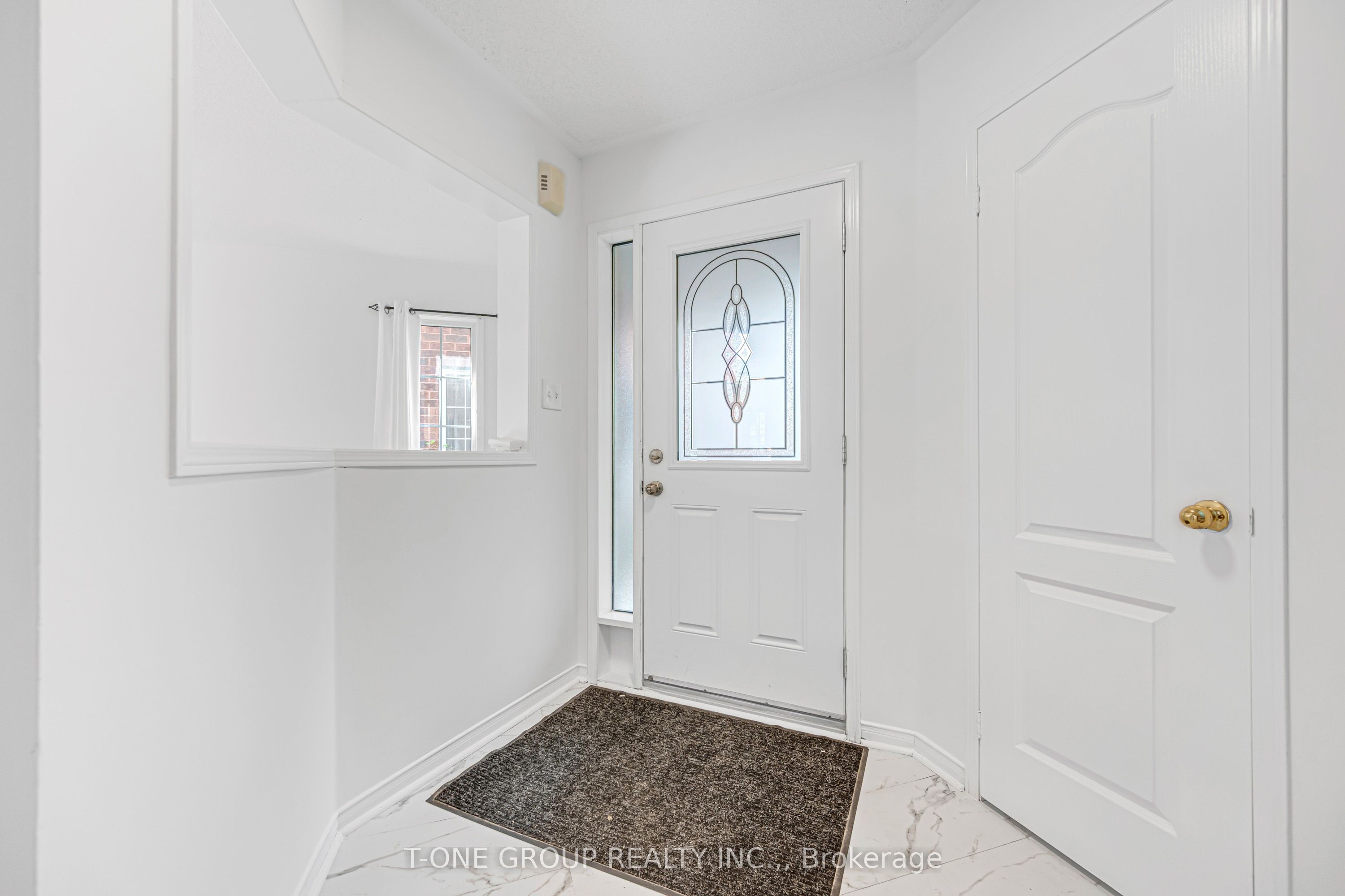 69 Smith Street, New Tecumseth, ON L9R 1Z9 photo 4
