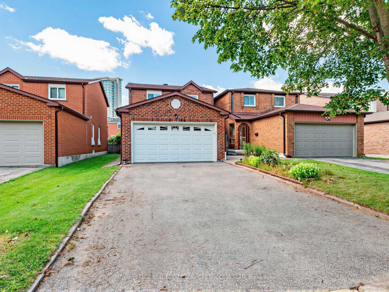 43 Hendon Road, Markham, ON L3R 6Z7 photo 3