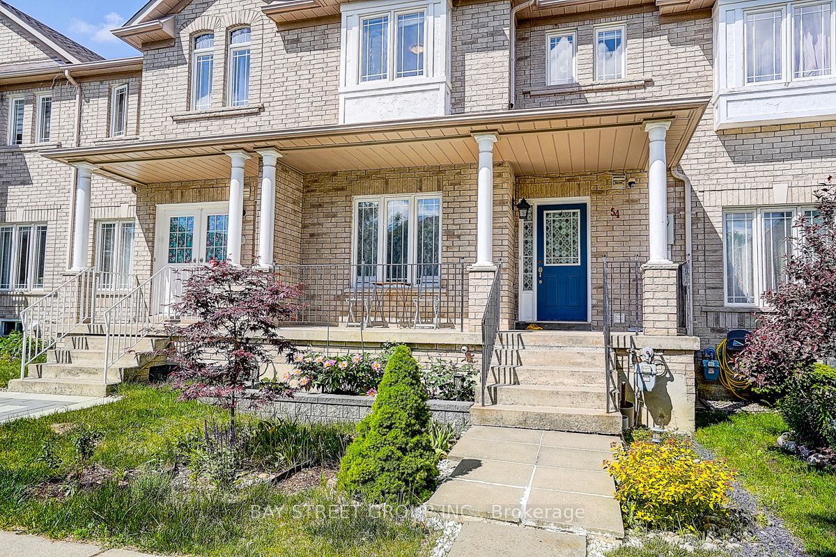 54 Forestwood Street, Richmond Hill, ON L4S 2K3 photo 2
