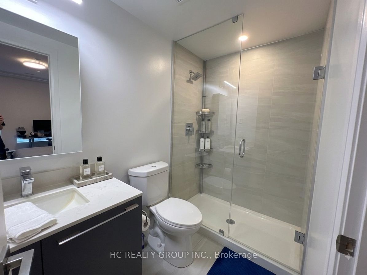 8 Water Walk Drive 2506, Markham, ON L3R 6L4 photo 4