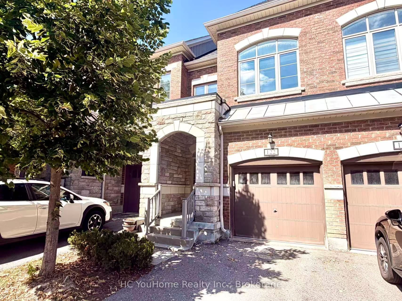 1331 Major Mackenzie Drive W 122, Vaughan, ON L6A 4W4