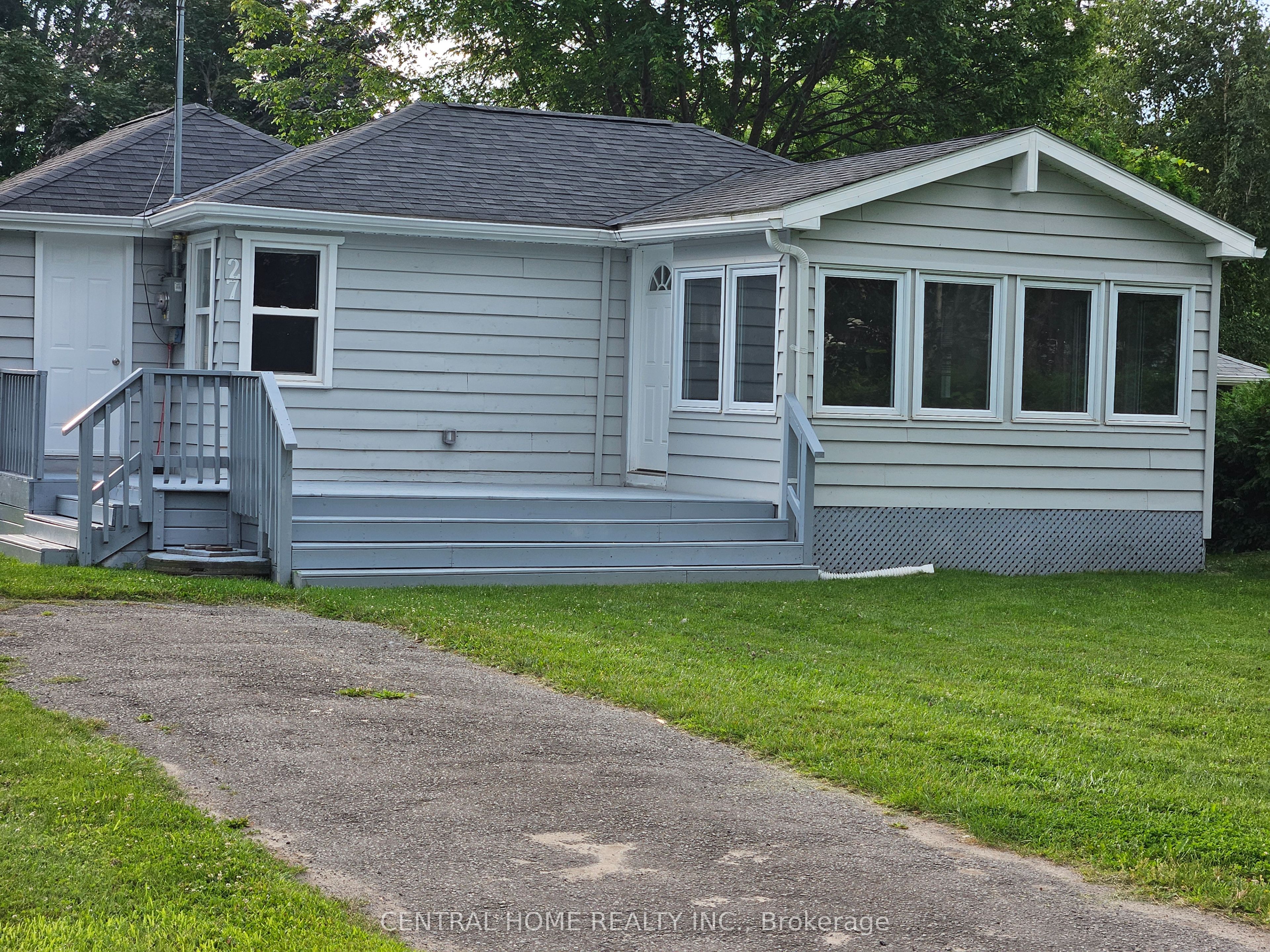 27 Blue Heron Drive, Georgina, ON L0E 1N0 photo 3