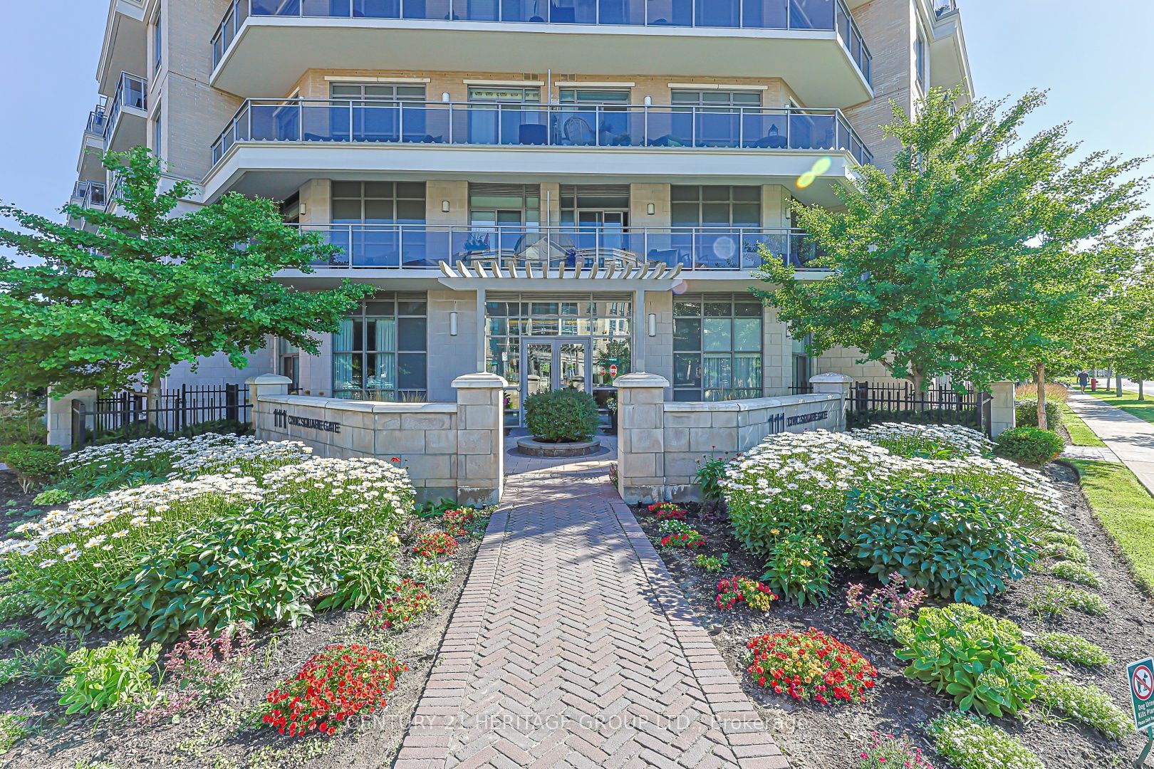 111 Civic Square Gate 210, Aurora, ON L4G 0S6 photo 3