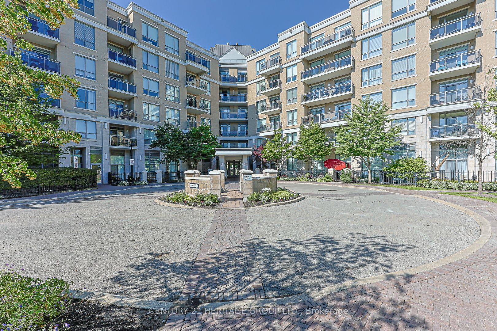 111 Civic Square Gate 210, Aurora, ON L4G 0S6 photo 4