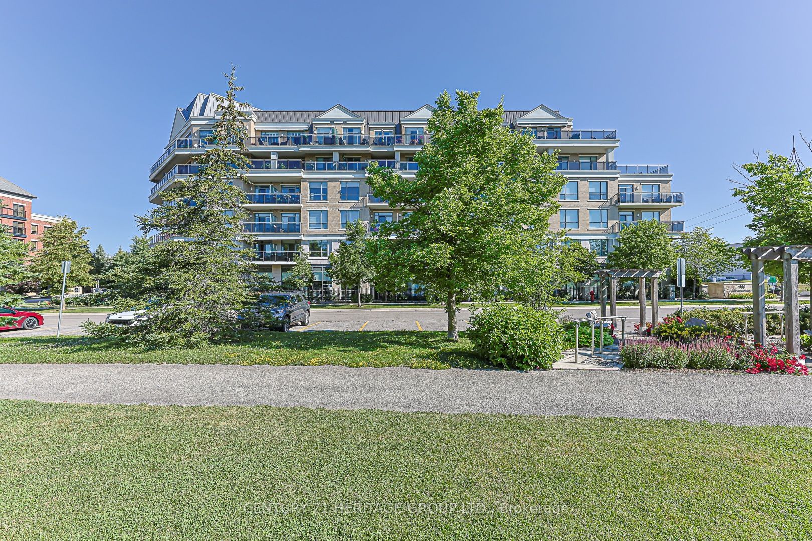 111 Civic Square Gate 210, Aurora, ON L4G 0S6 photo 5