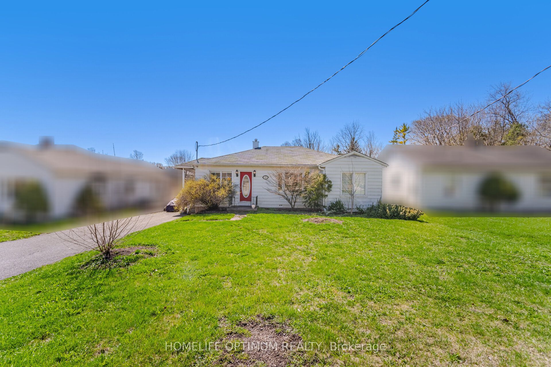 128 Eagle Street, Newmarket, ON L3Y 1J4