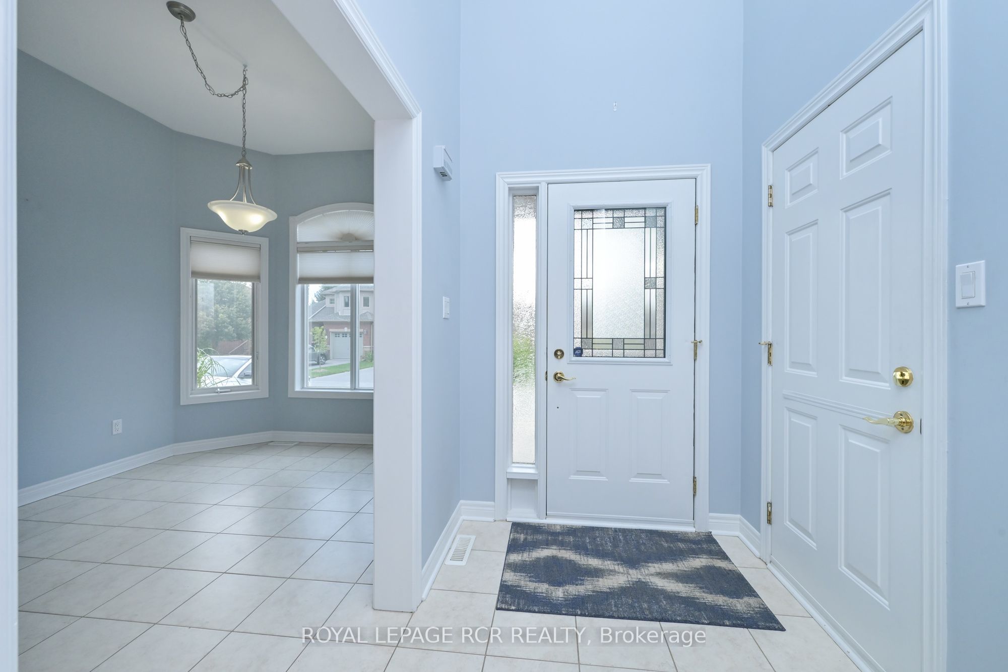 6 Artisan Lane, New Tecumseth, ON L9R 2G1 photo 3