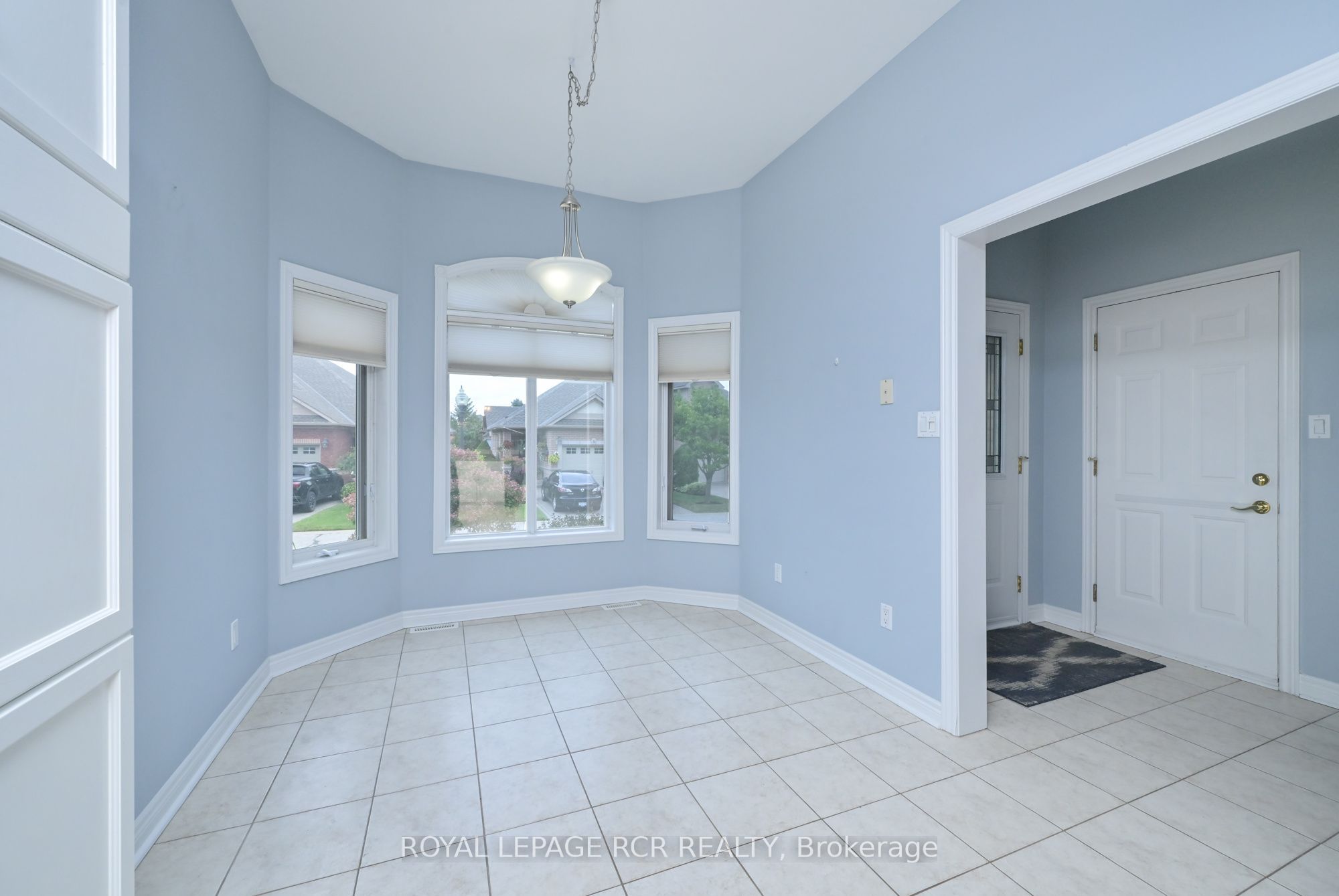 6 Artisan Lane, New Tecumseth, ON L9R 2G1 photo 5