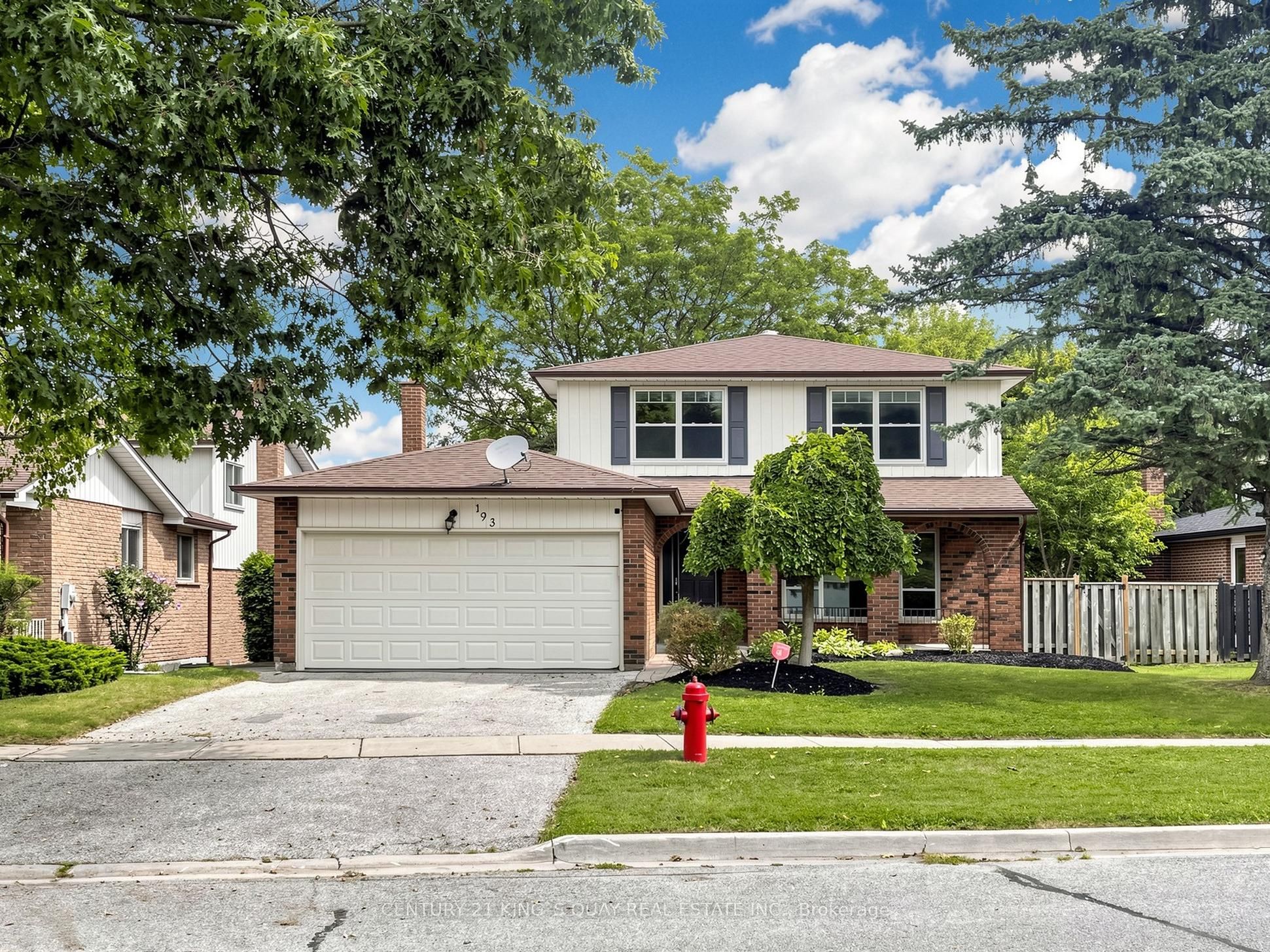 193 Alexander Road, Newmarket, ON L3Y 5N6