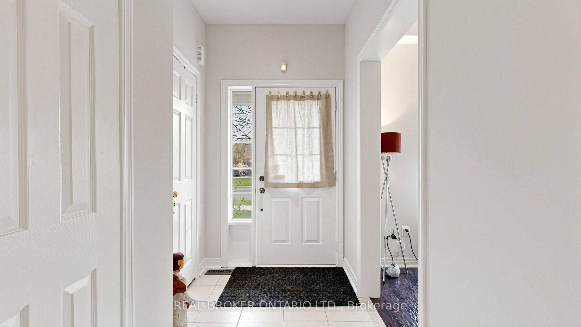 23 Piera Gardens, Markham, ON L3R 5G8 photo 3