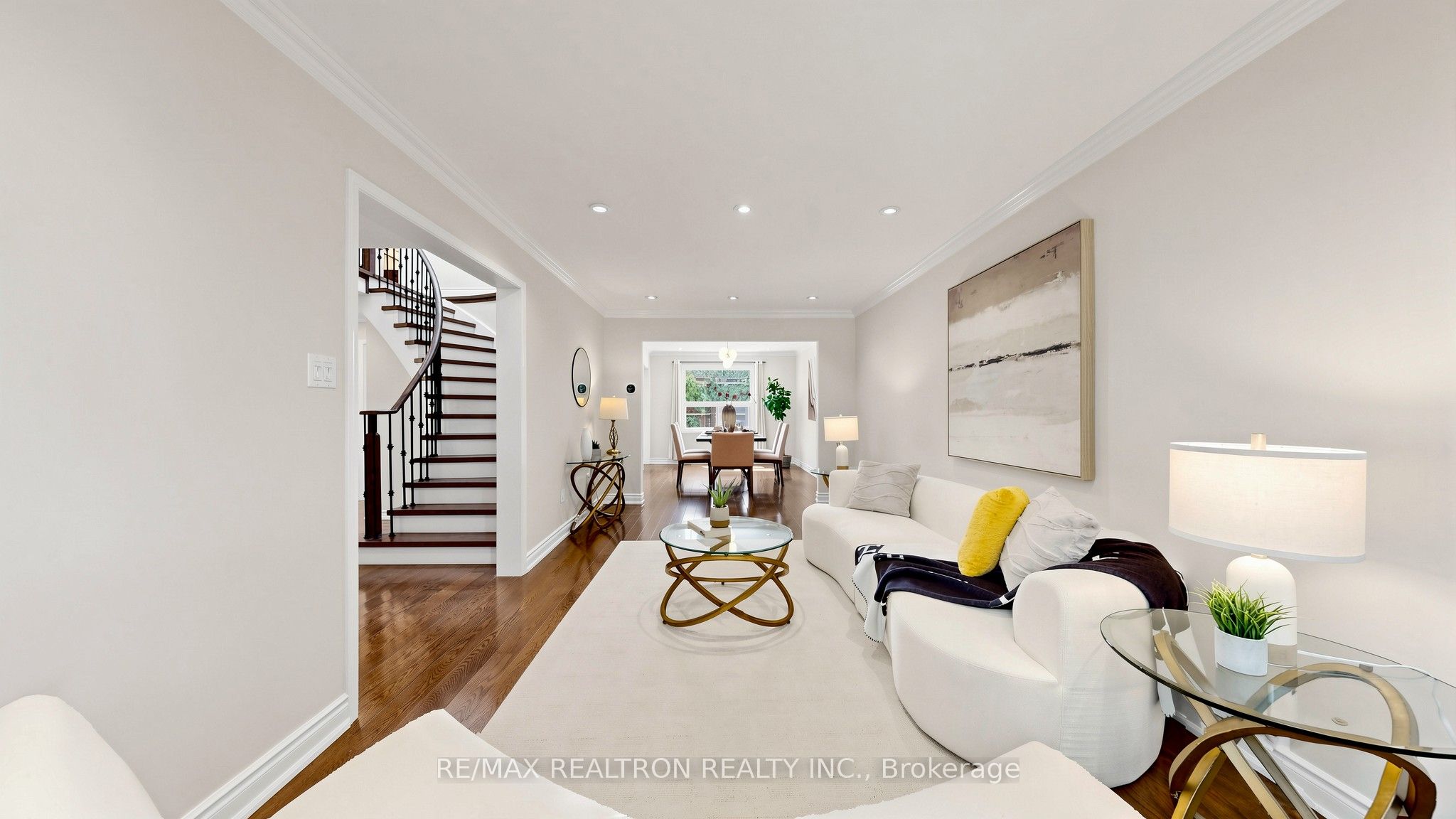 15 Rainey Court, Richmond Hill, ON L4C 9L4 photo 5