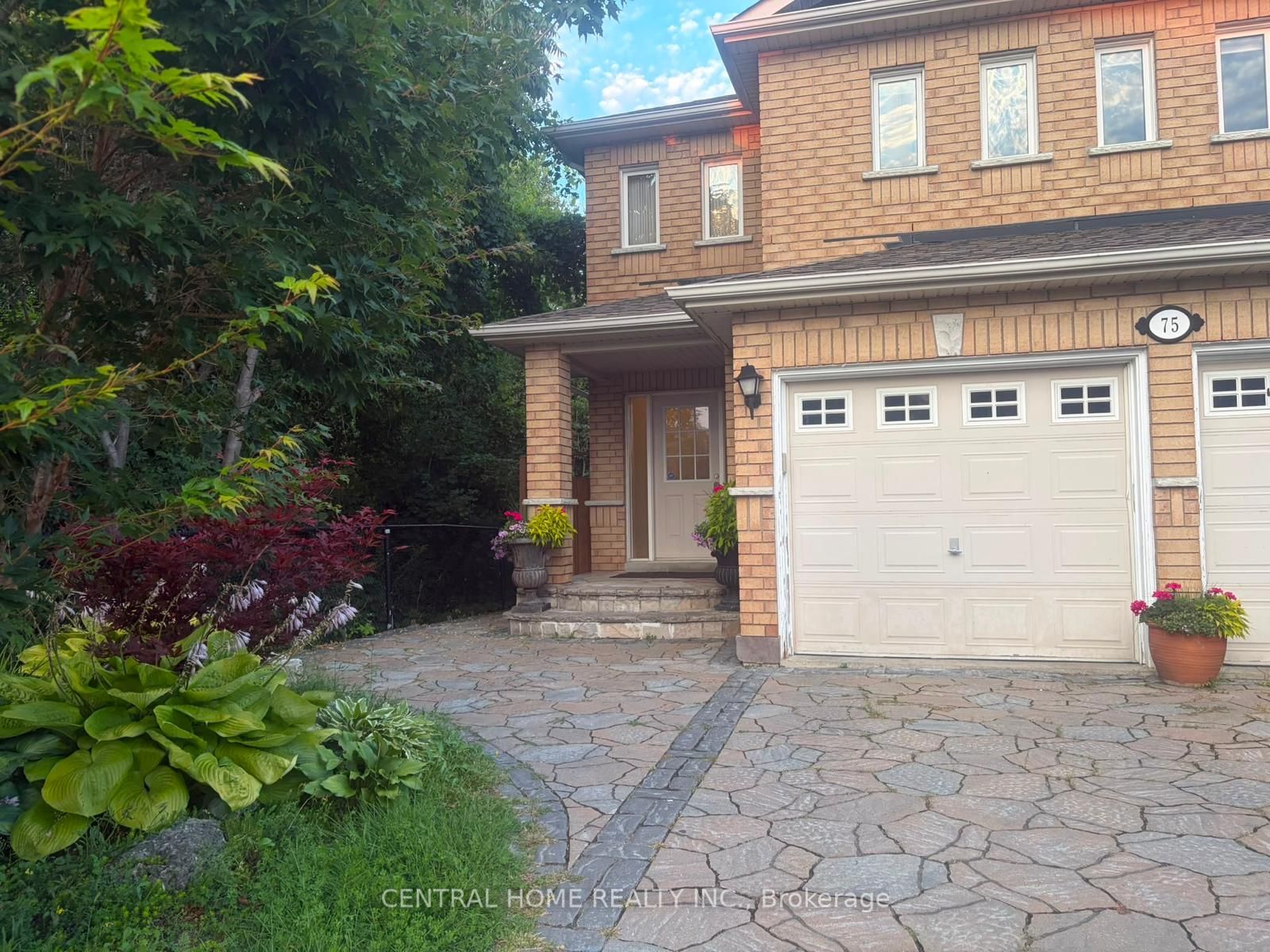 75 Bayswater Avenue, Richmond Hill, ON L4E 4E6