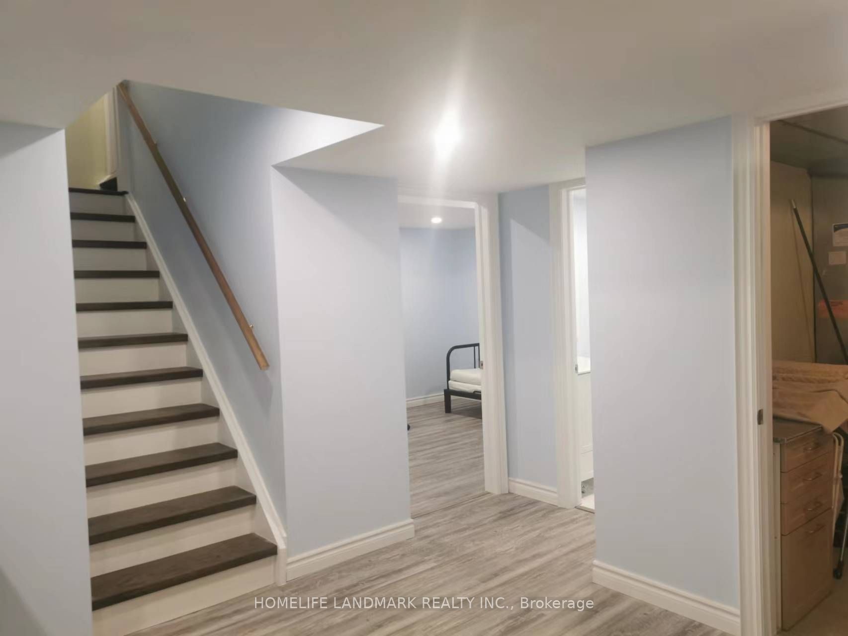 10 Hunters Corners Basement, Markham, ON L6C 2M2 photo 2