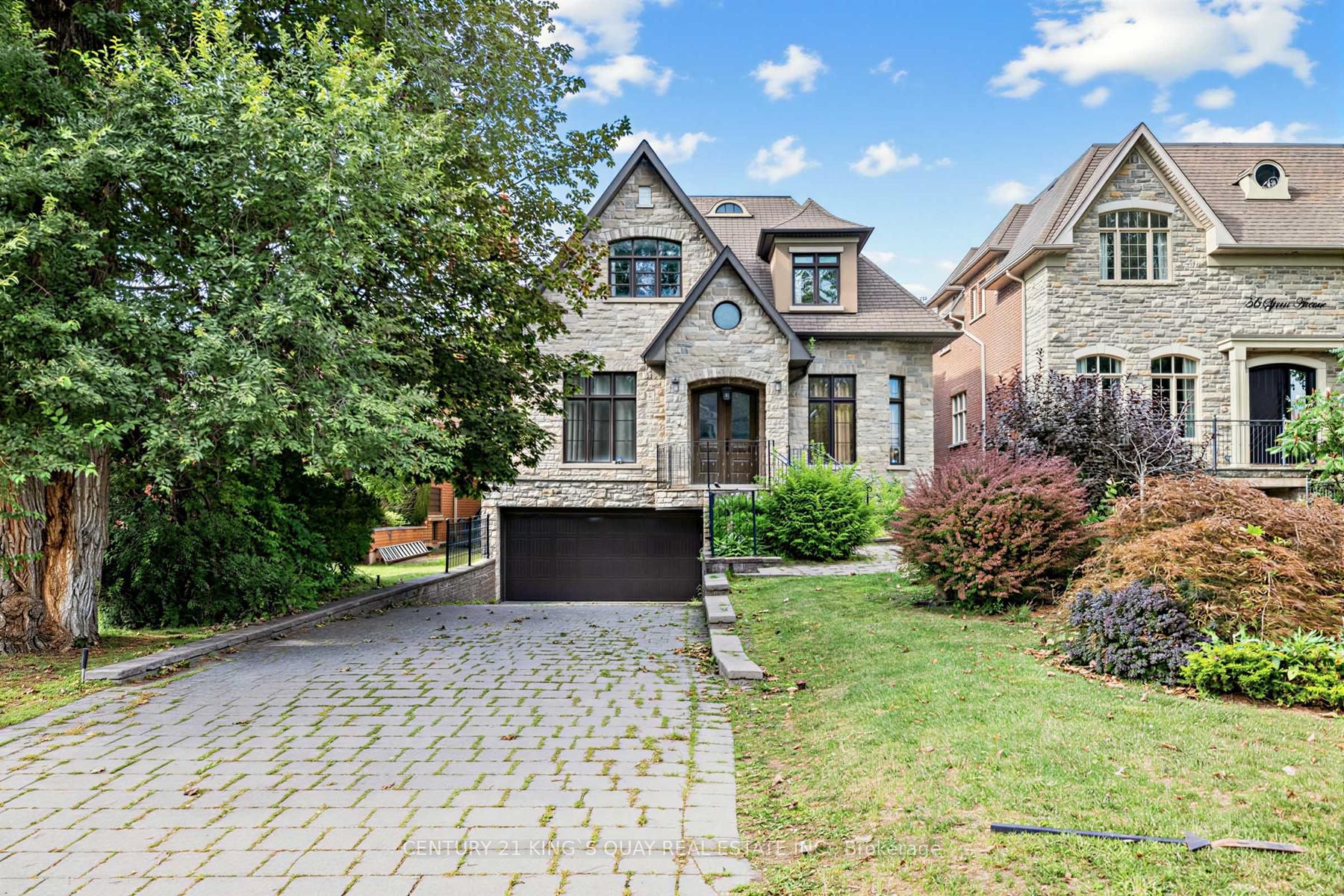 58 spruce Avenue, Richmond Hill, ON L4C 6W1