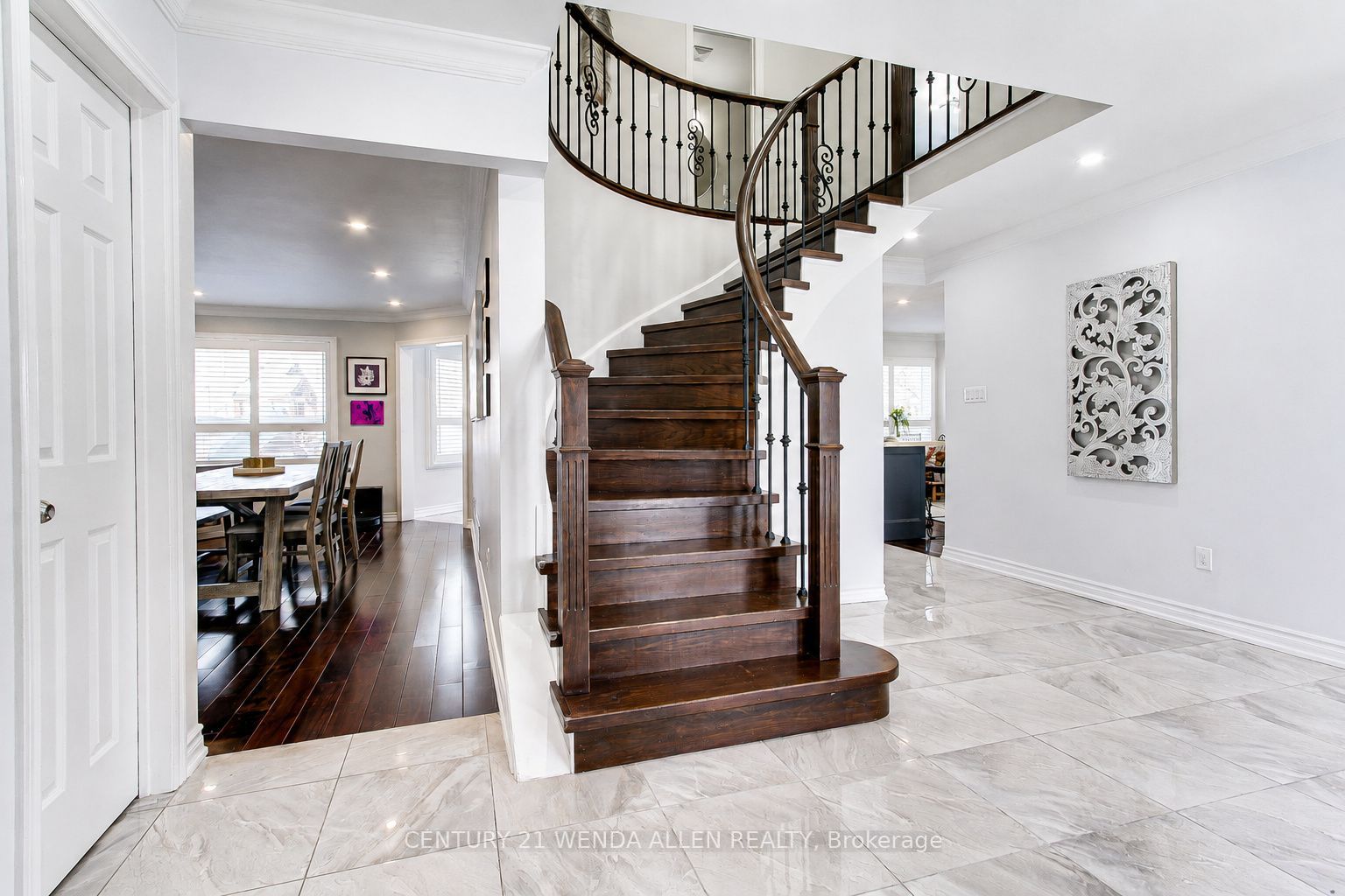 156 Gwendolyn Boulevard, Georgina, ON L4P 3S5 photo 5