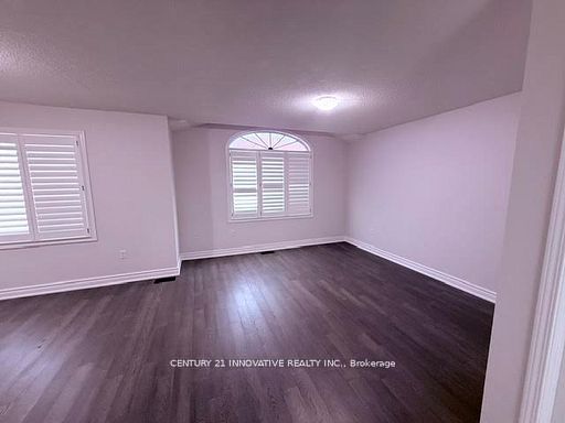 2130 E Taggart Court, Innisfil, ON L9S 0C4 photo 3