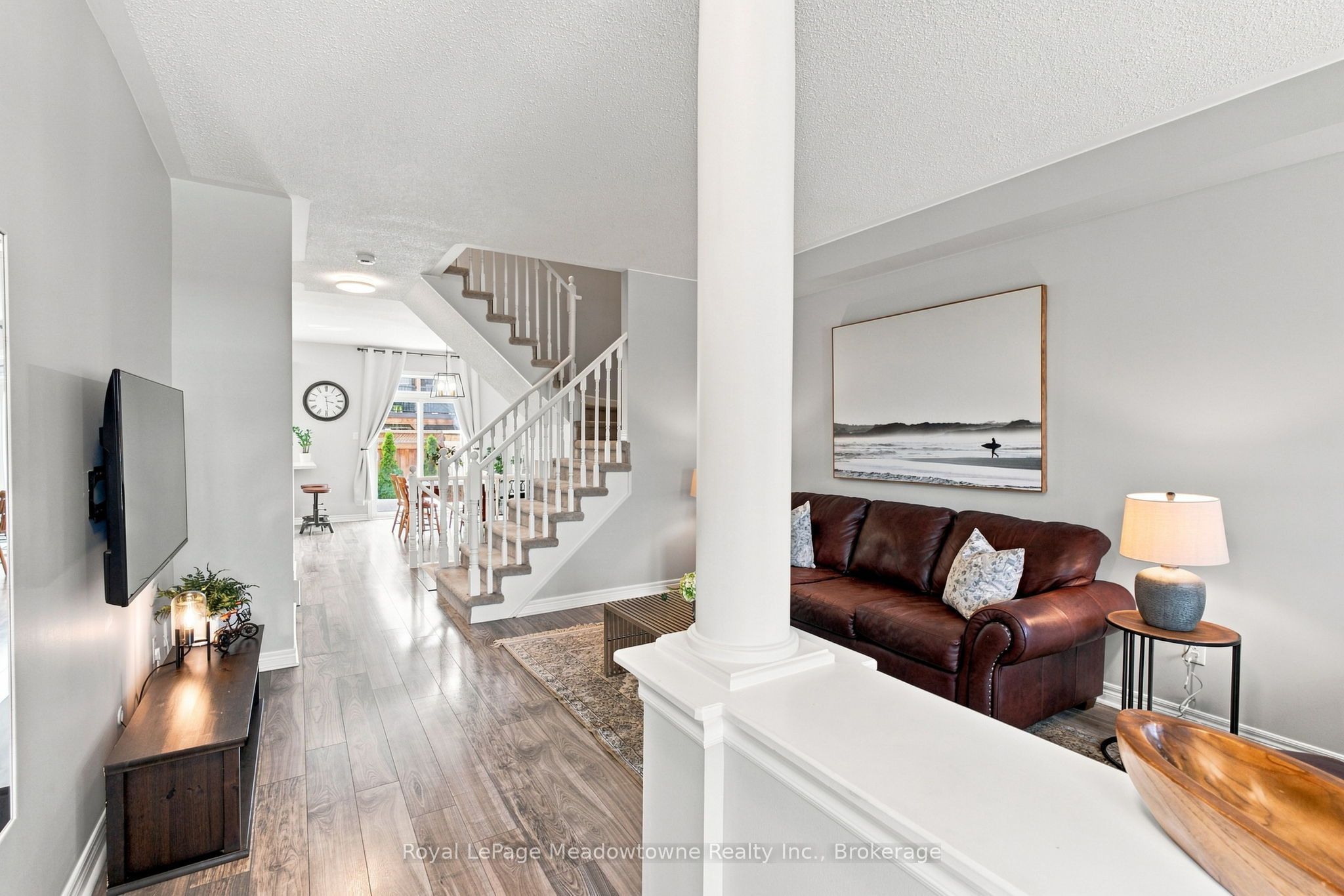 140 Laurendale Avenue, Georgina, ON L4P 0C6 photo 5