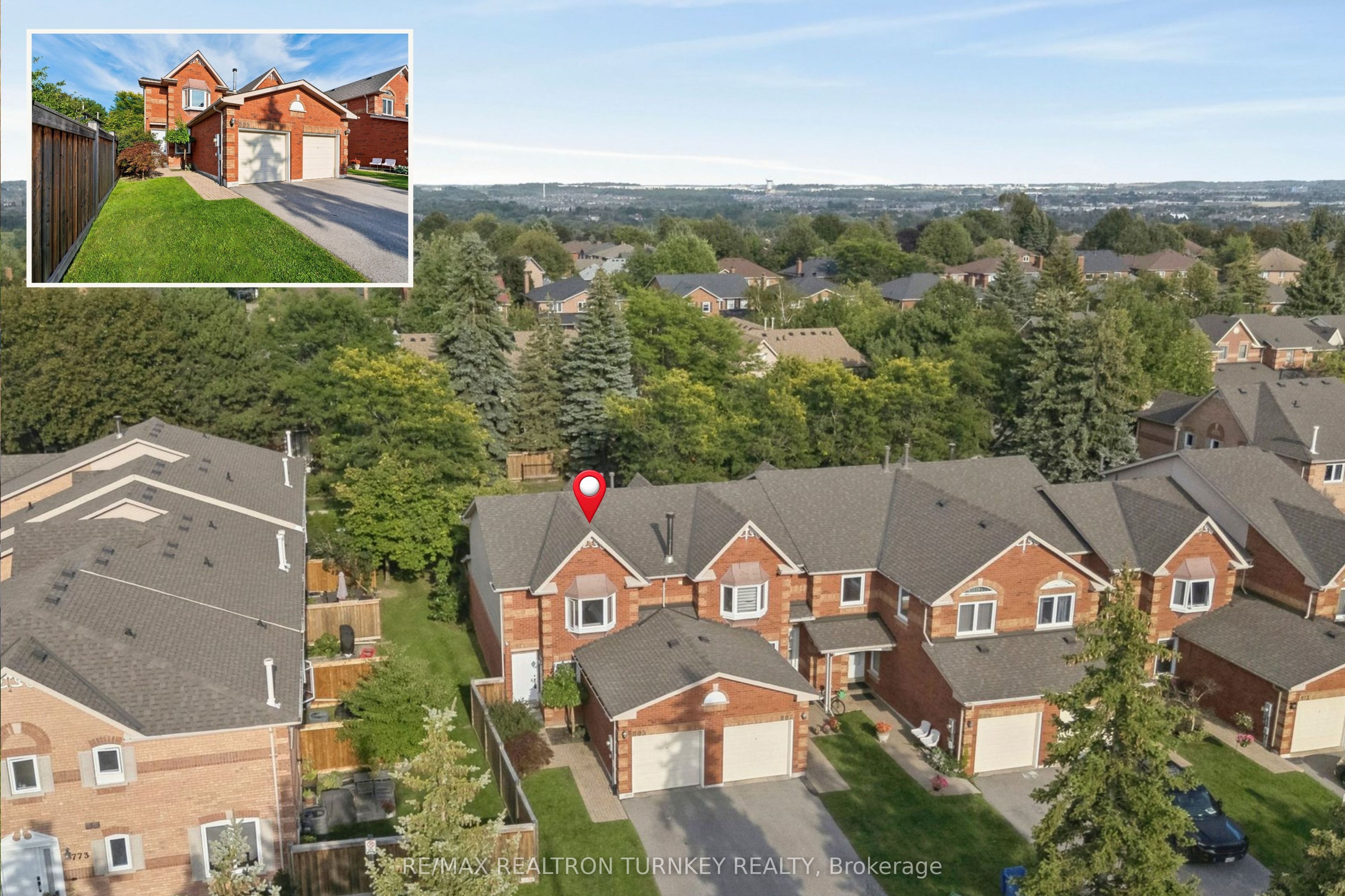 805 Playter Crescent, Newmarket, ON L3X 1W7