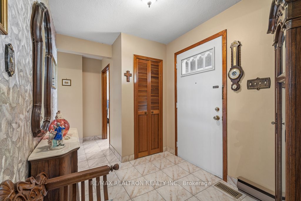 163 Elgin Mills Road W, Richmond Hill, ON L4C 4M3 photo 5