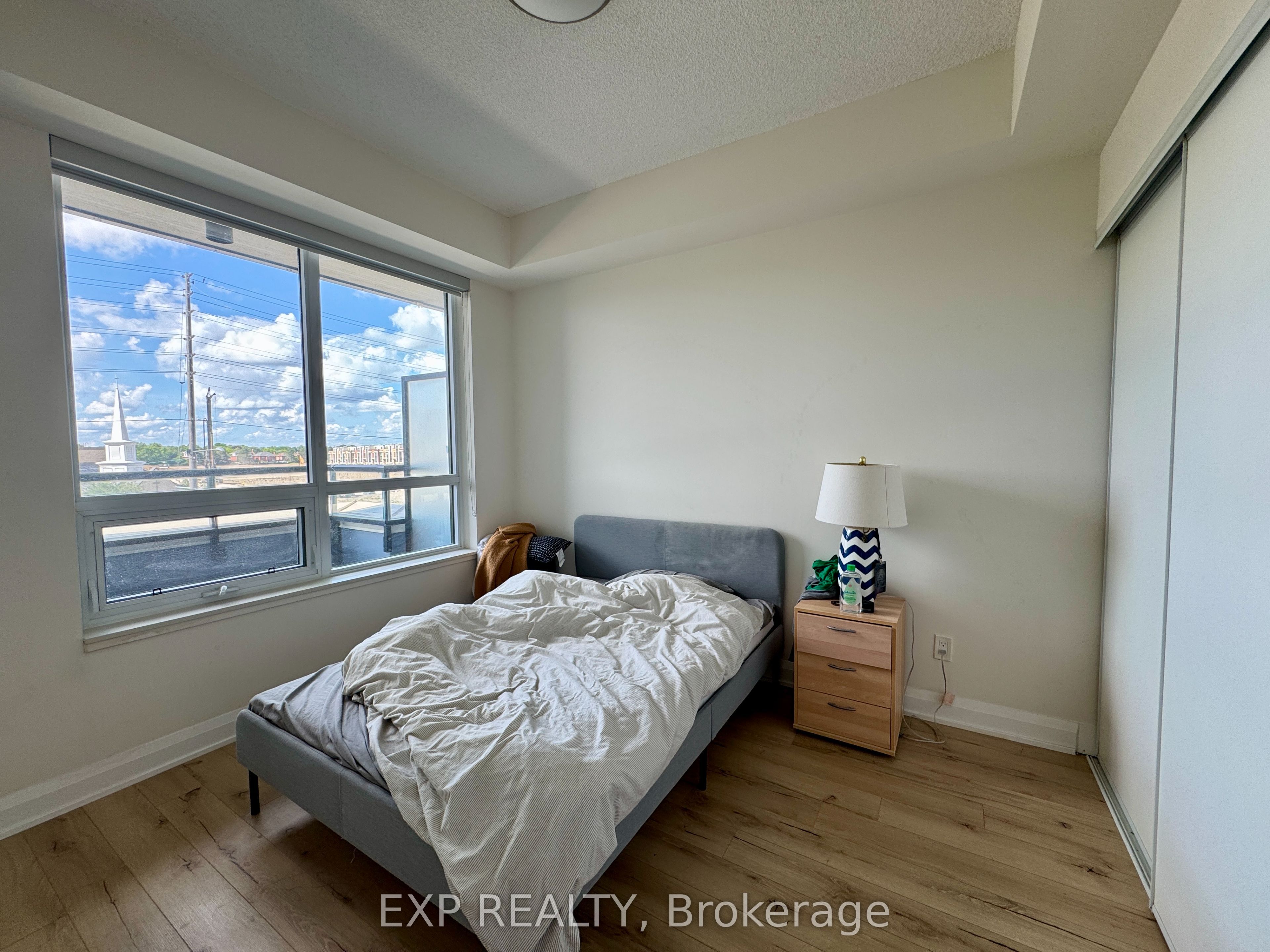 25 Water Walk Drive 321, Markham, ON L6G 0G3 photo 5