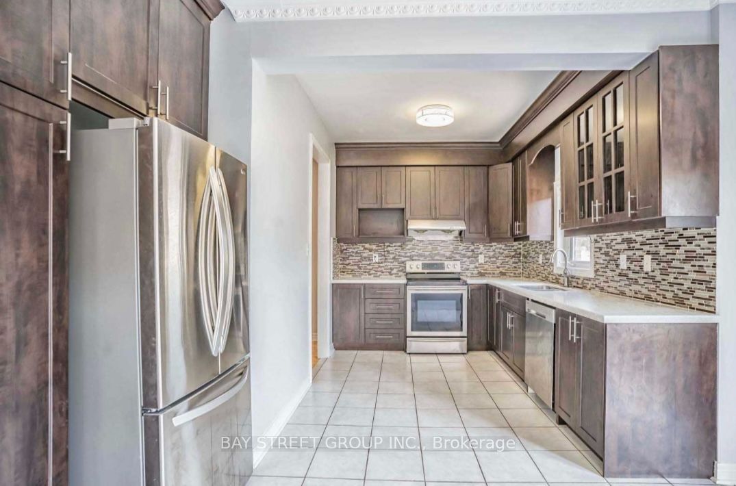 43 Avenida Street, Markham, ON L3S 4J6 photo 3