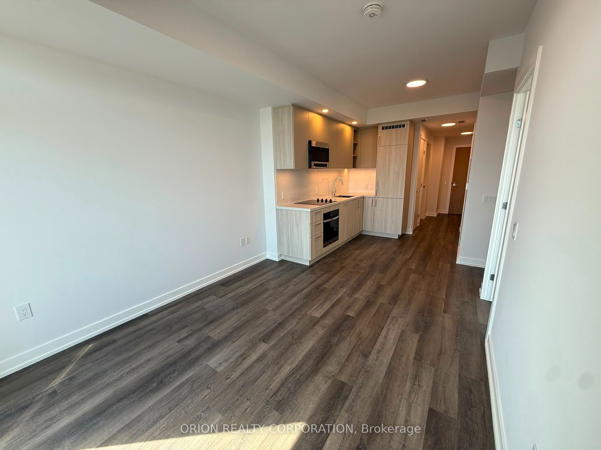 5 Meadowdale Road 1103, Vaughan, ON L4K 0C7 photo 3