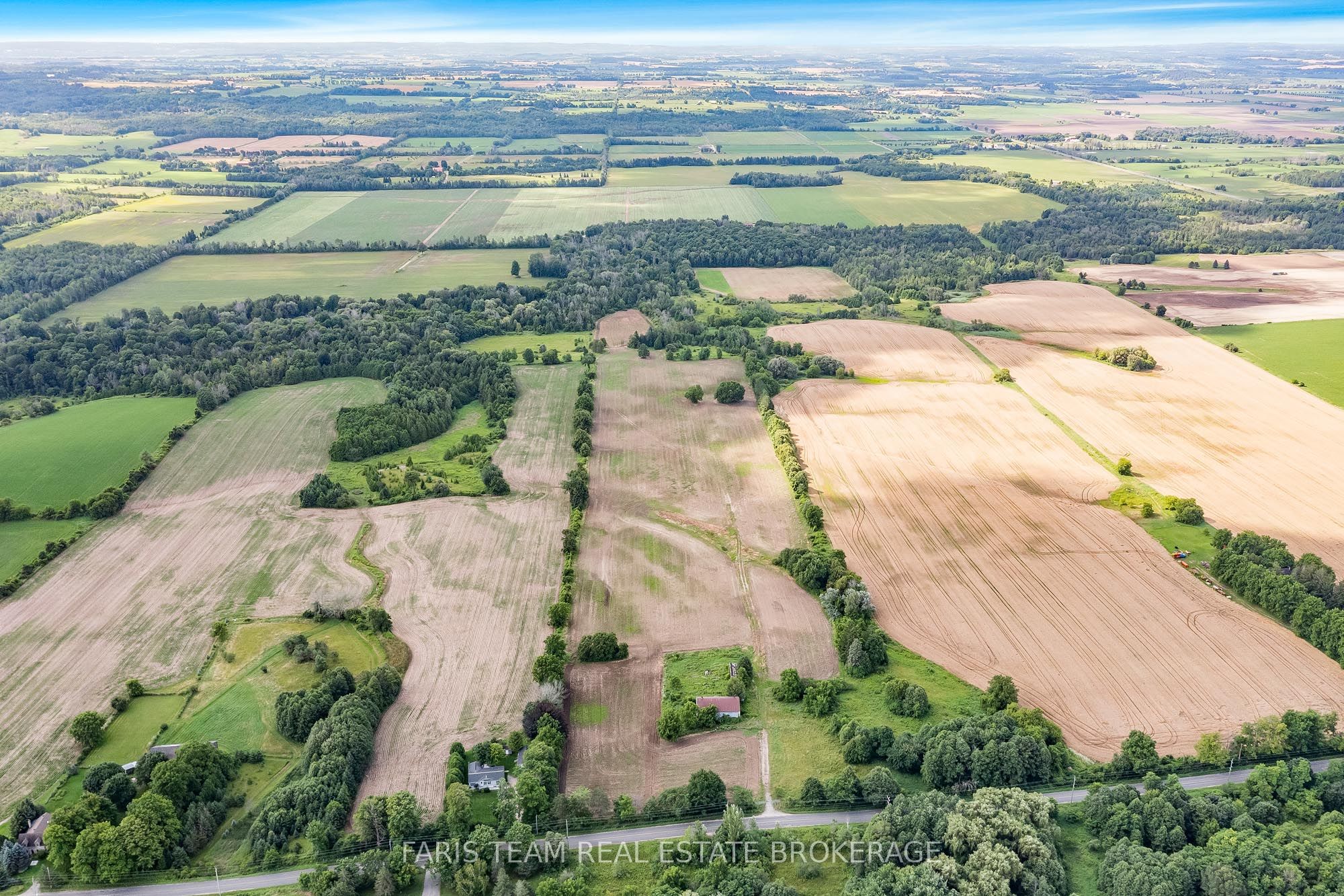 4065 15th Line, Innisfil, ON L0L 1L0 photo 2