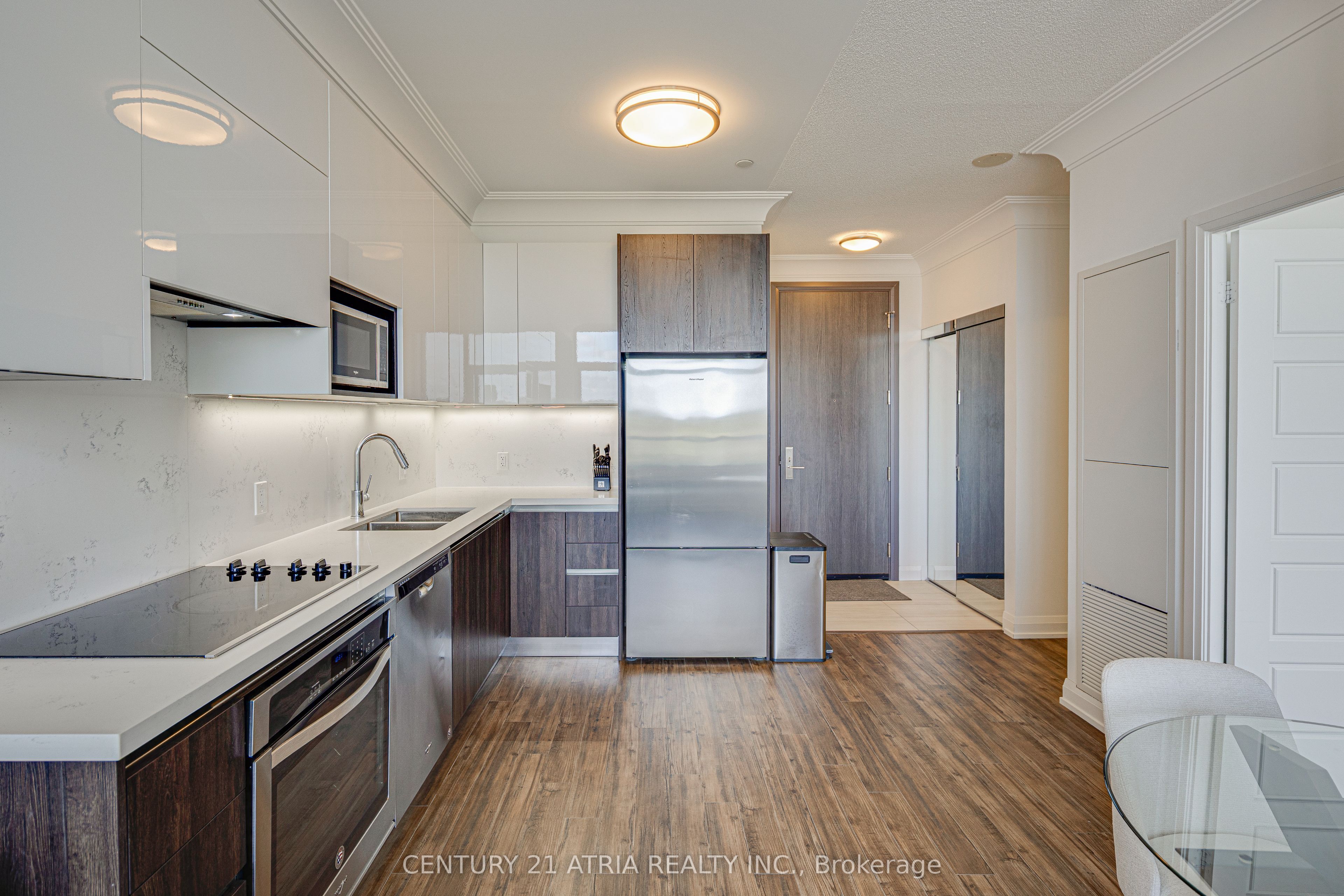 25 Water Walk Drive RG15, Markham, ON L6G 0G3 photo 4