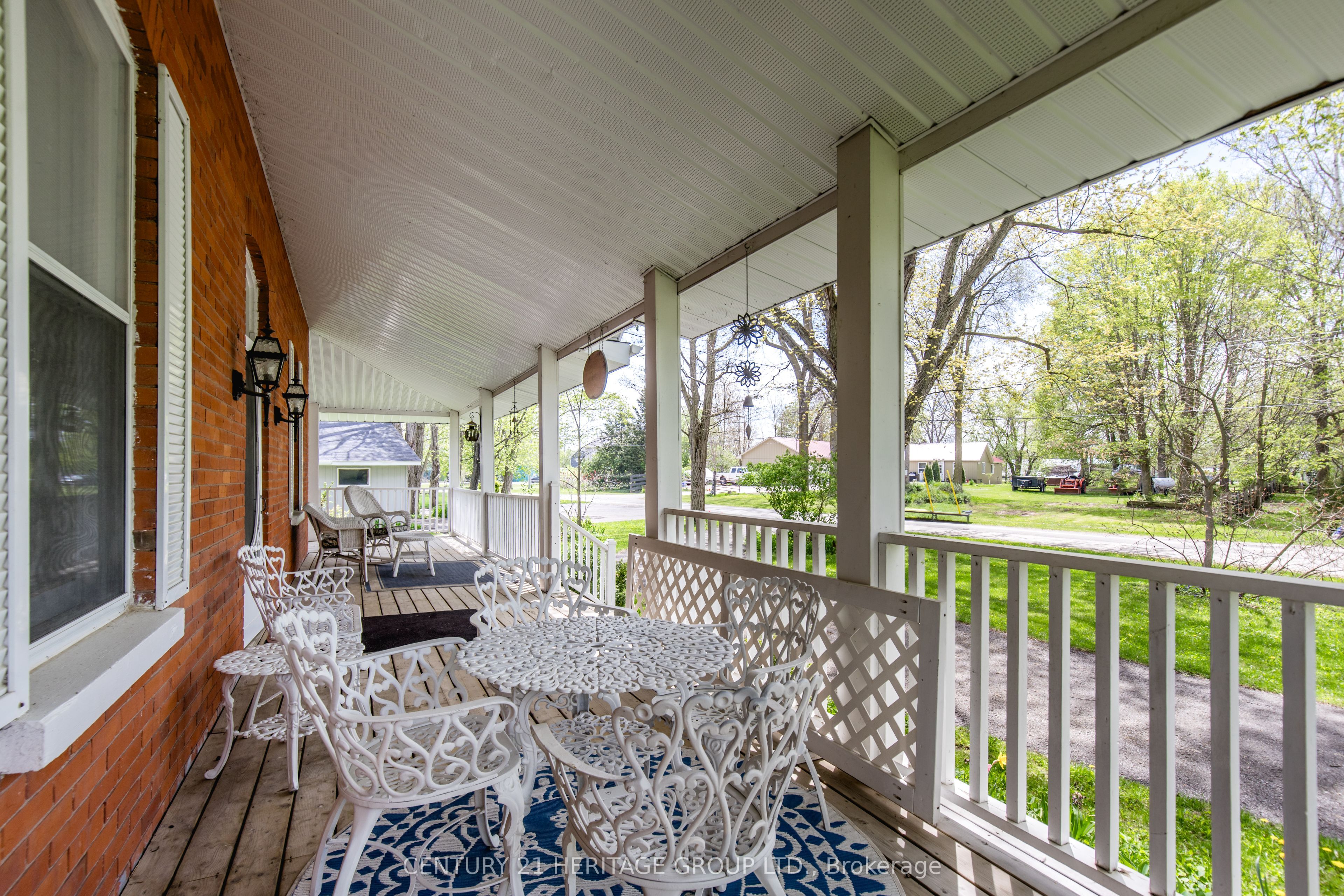 4 Thomas Street, Adjala-Tosorontio, ON L0M 1K0 photo 4