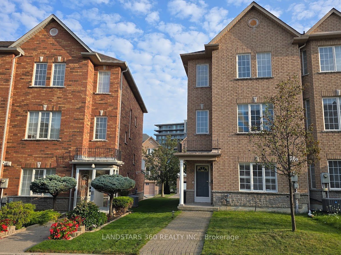 19 Azalea Gate Way, Markham, ON L3T 7T9