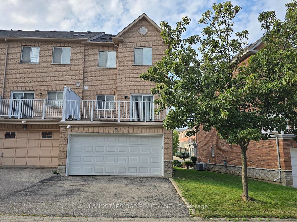 19 Azalea Gate Way, Markham, ON L3T 7T9 photo 2