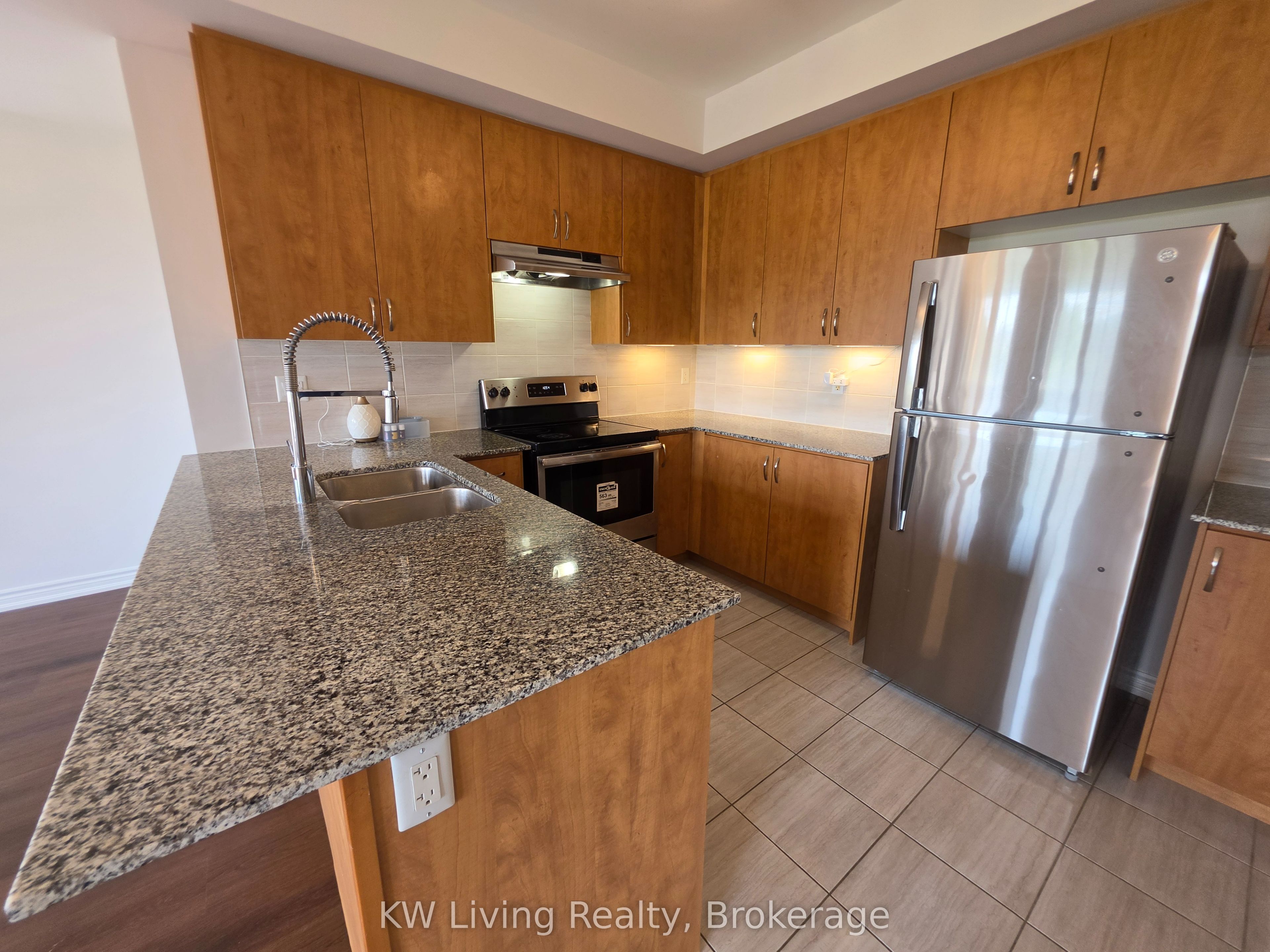 456 Arthur Bonner Avenue, Markham, ON L6B 1P6 photo 3