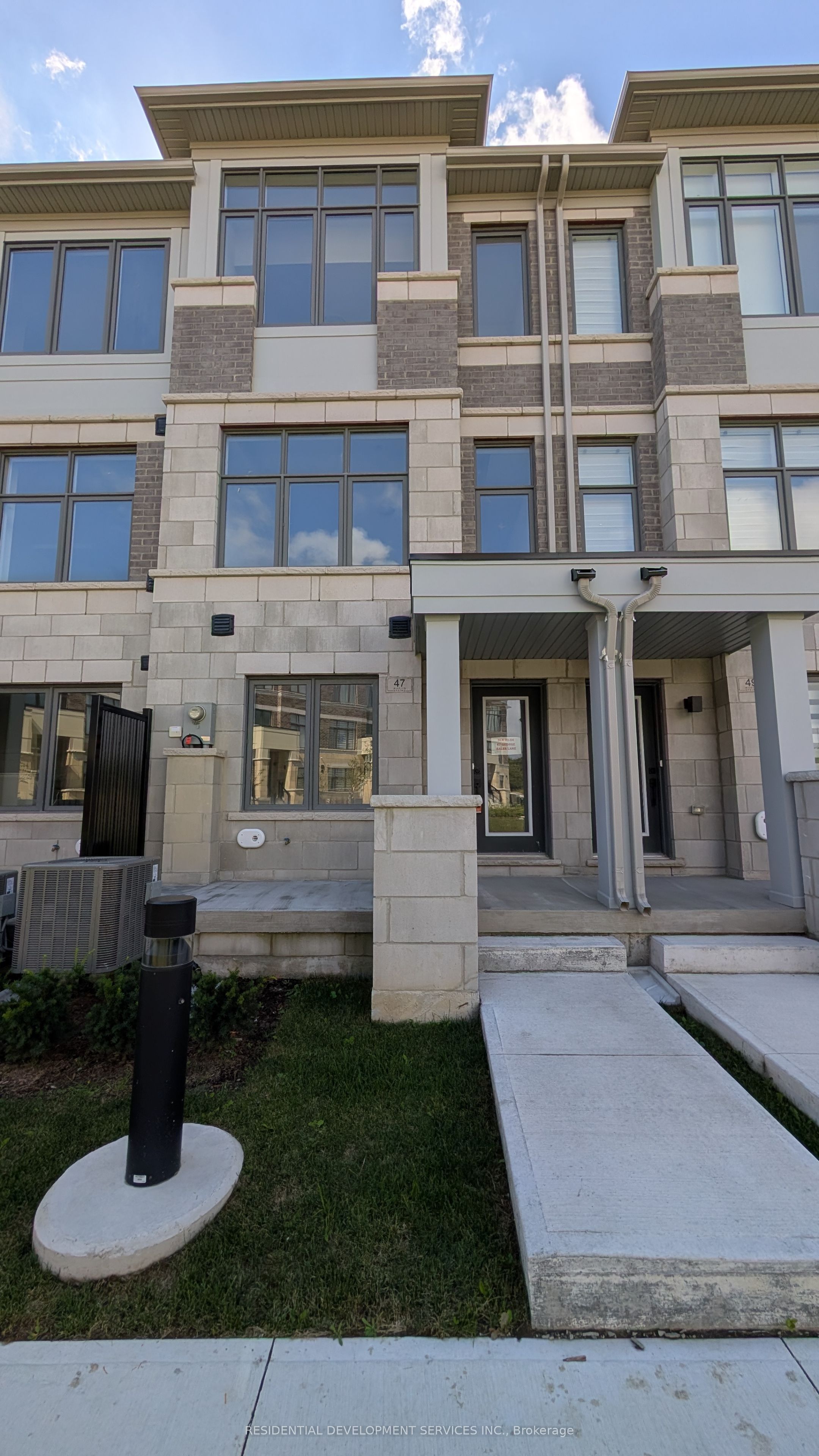47 George Bales Lane, Richmond Hill, ON L4S 0P9