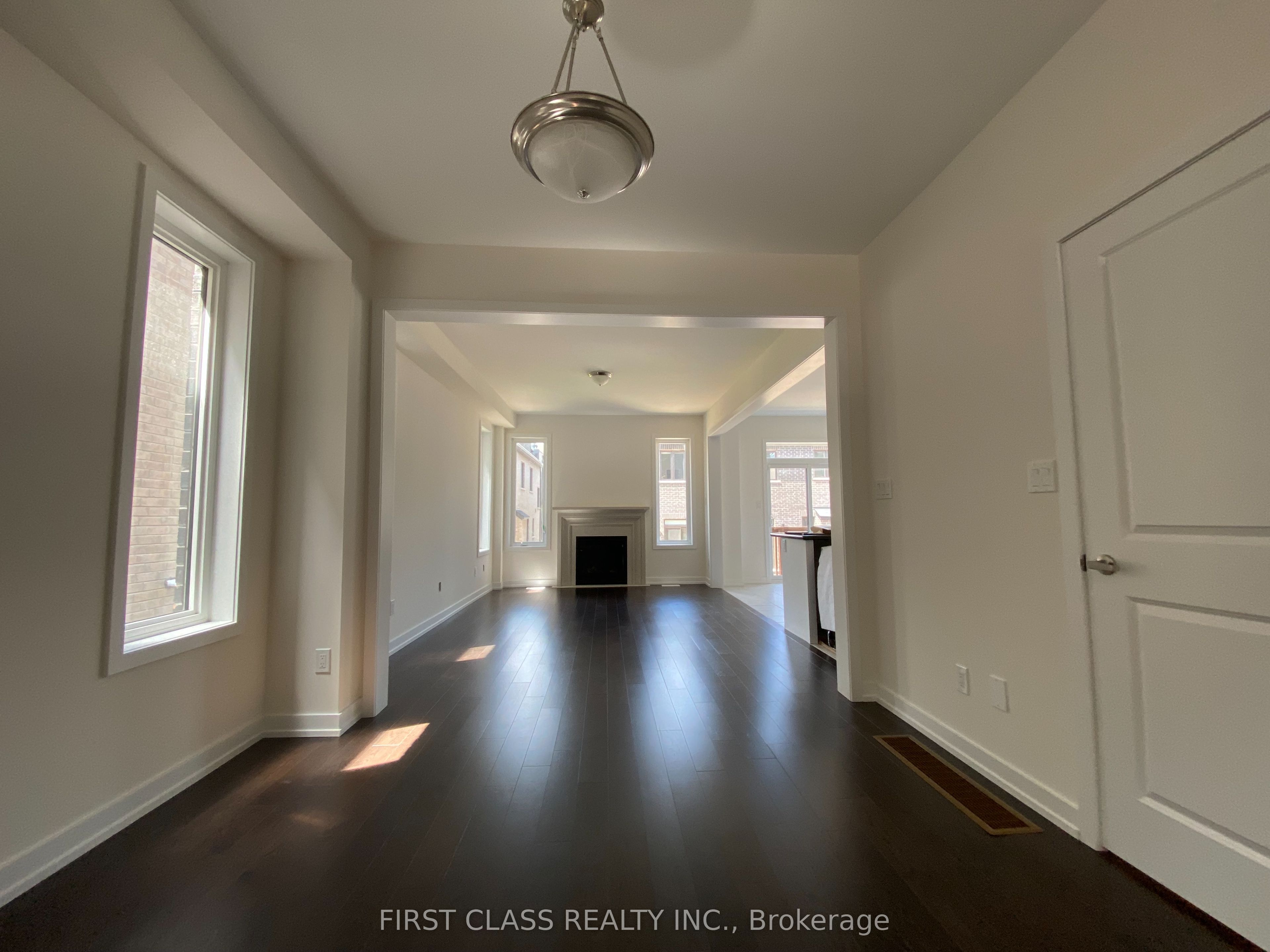52 Mallery Street, Richmond Hill, ON L4S 0J1 photo 3