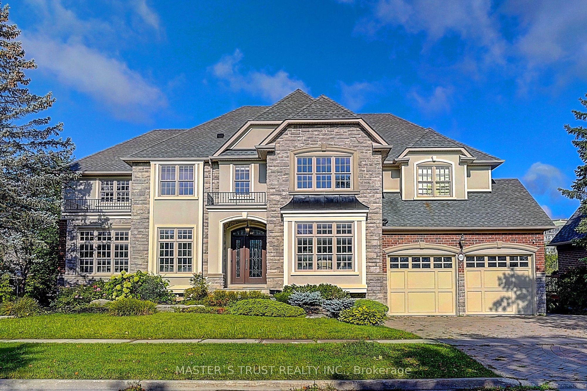 122 Angus Glen Boulevard, Markham, ON L6C 3B8