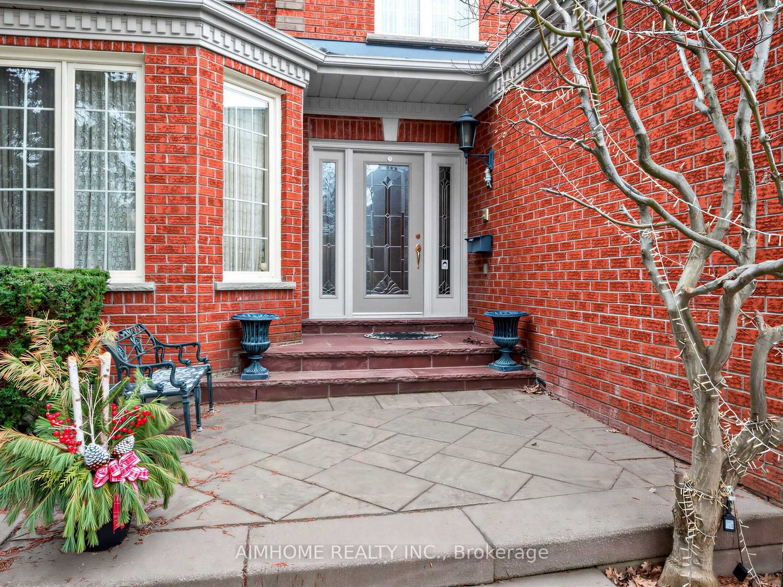 92 Braeside Square, Markham, ON L3R 0A5 photo 2