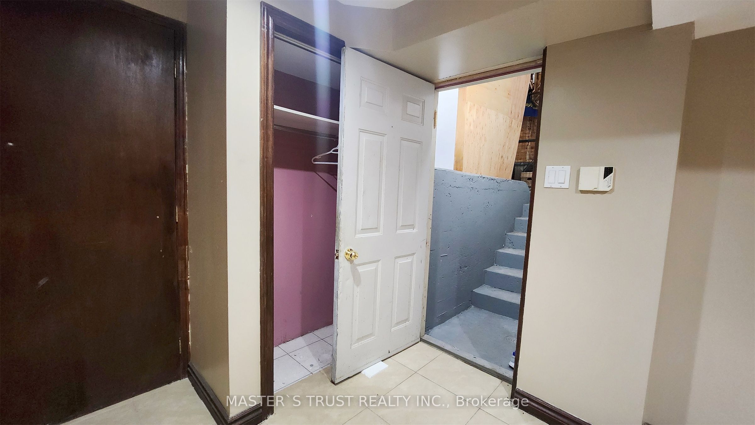9 Springer Drive, Richmond Hill, ON L4C 0E9 photo 4